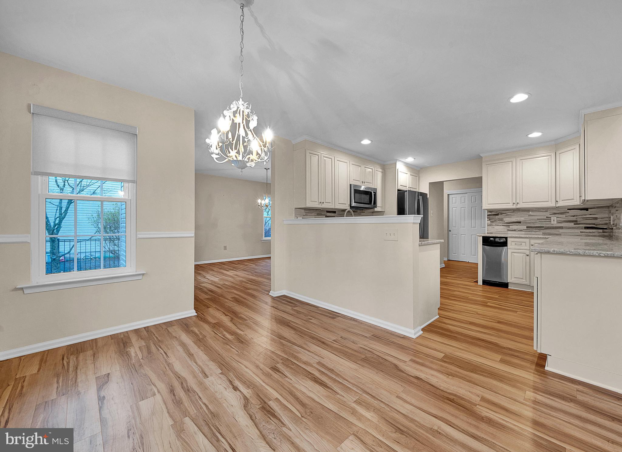 RIVERWOODS - Residential