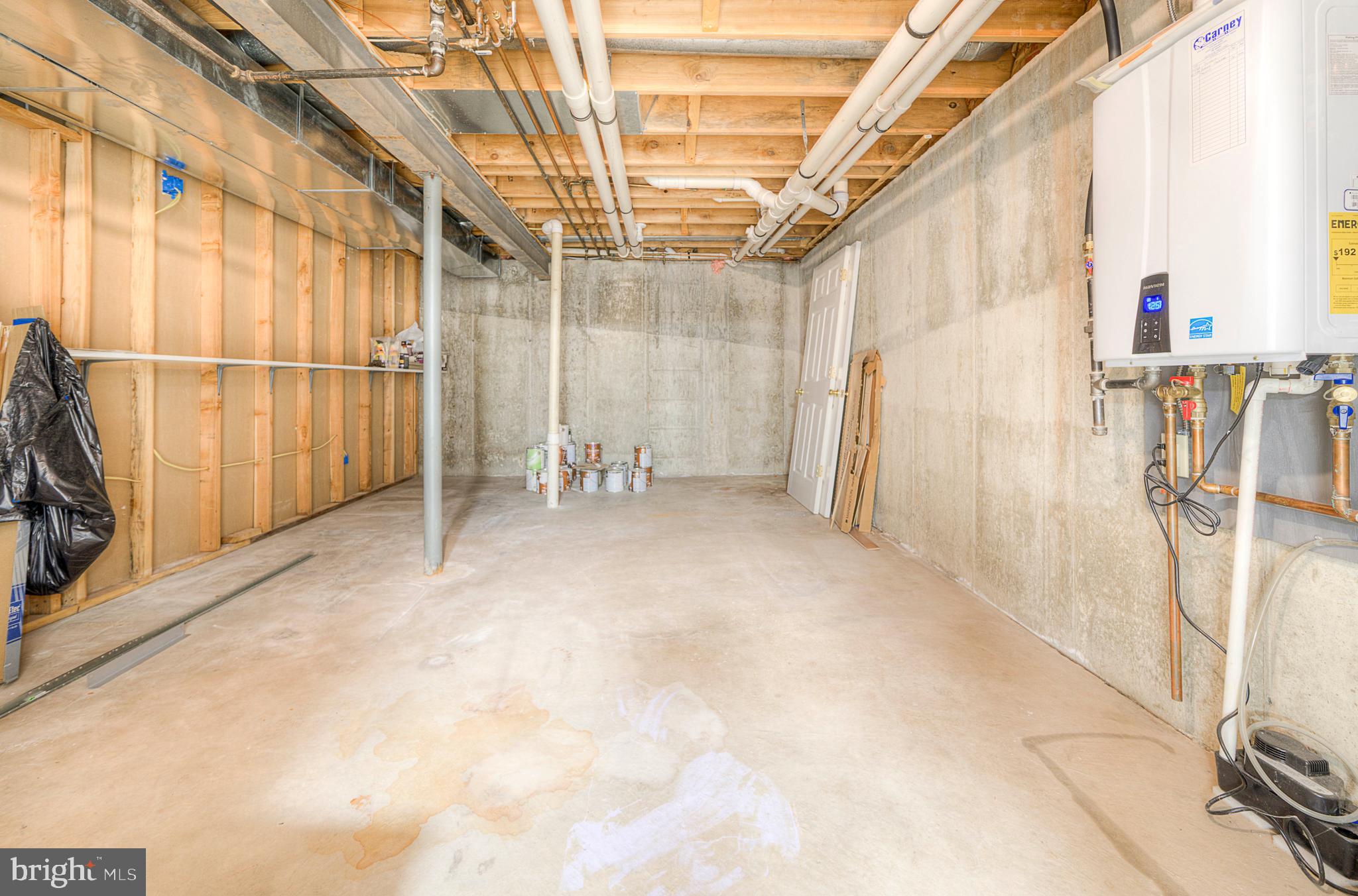 RIVERWOODS - Residential