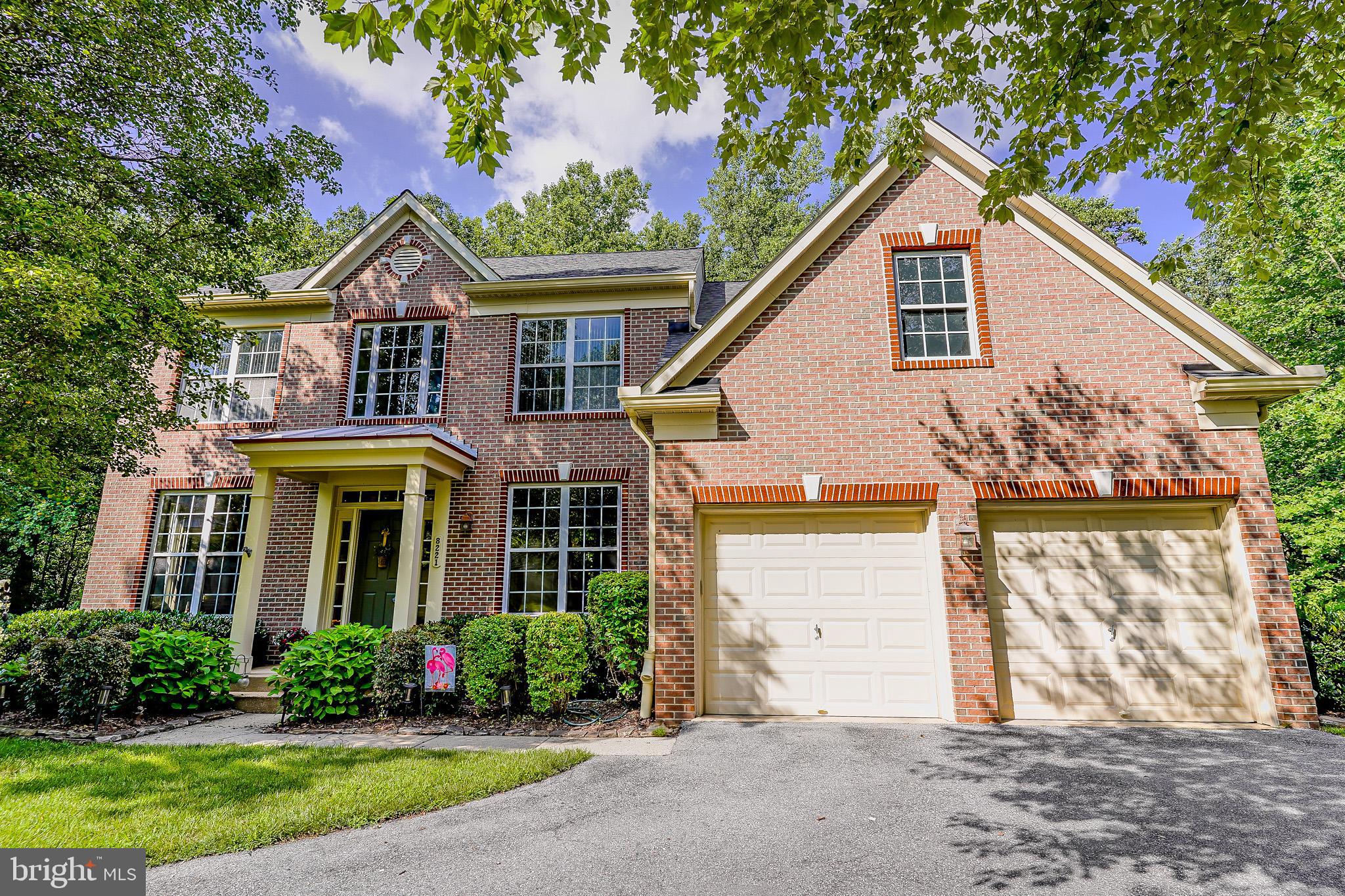 HOLLIFIELD ESTATES - Residential