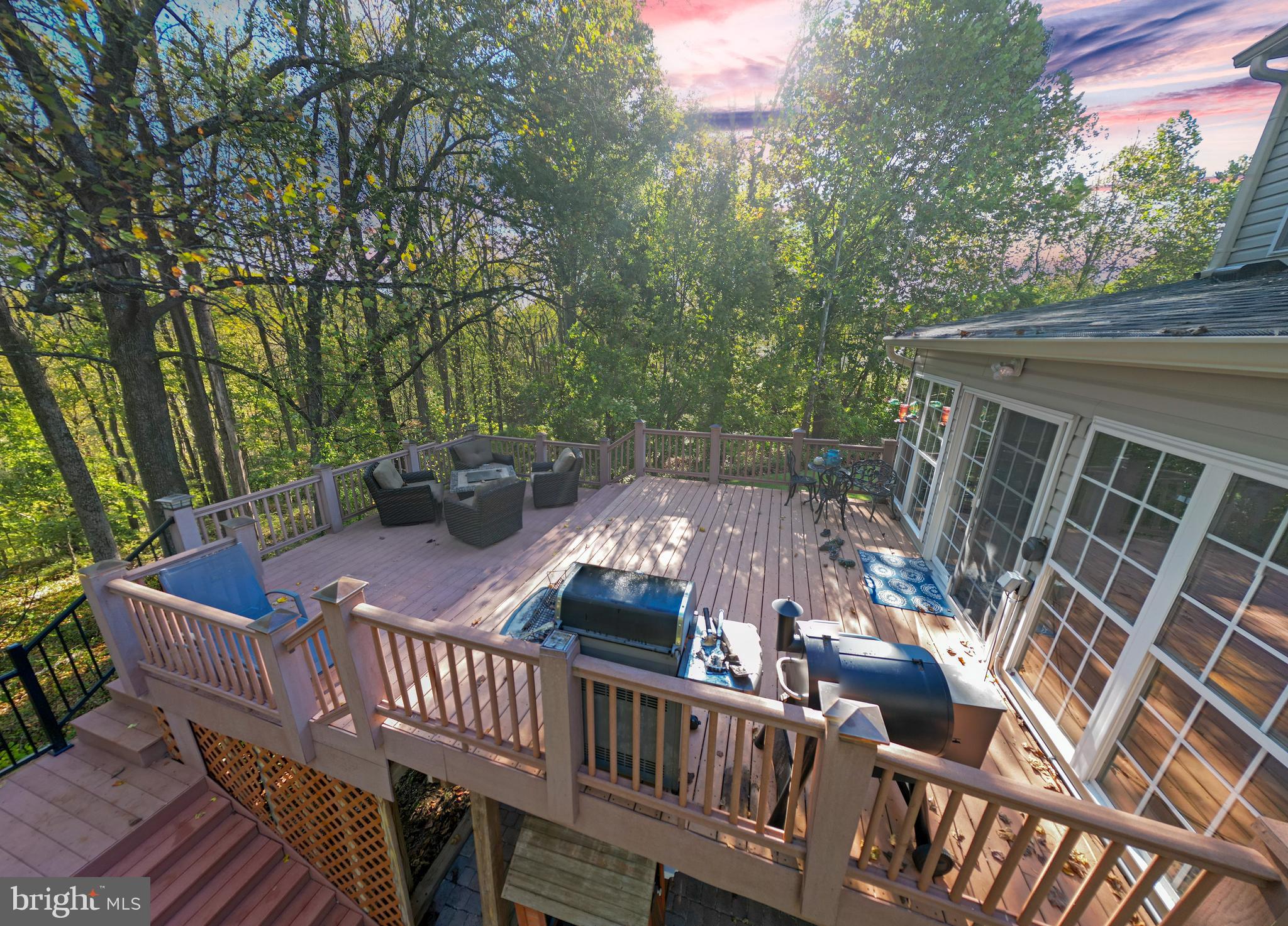 HOLLIFIELD ESTATES - Residential