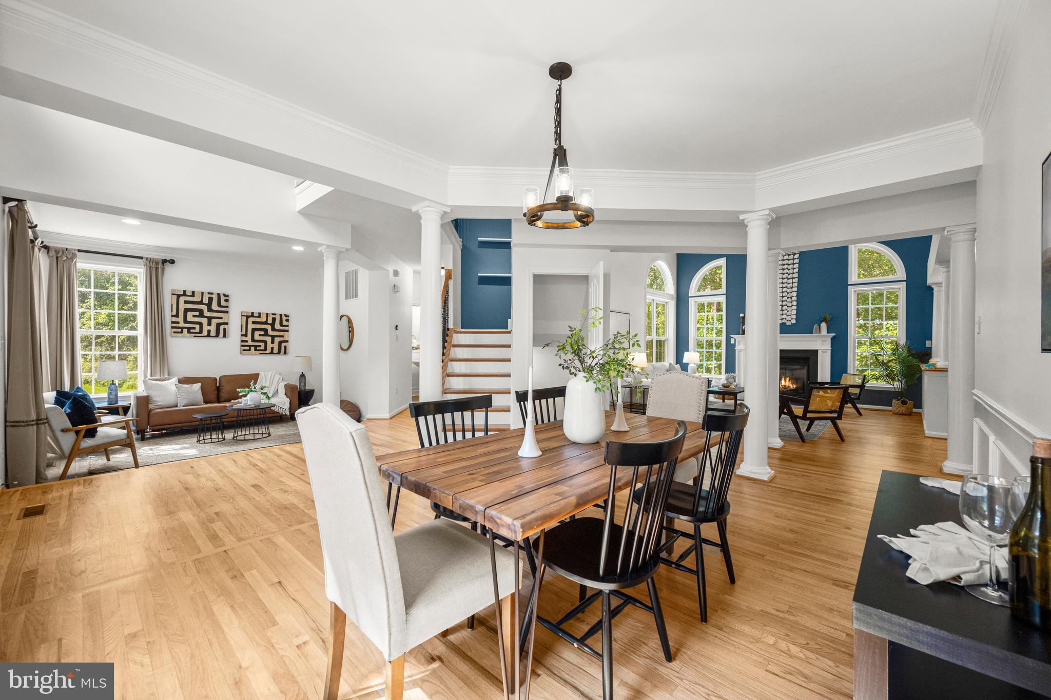 HOLLIFIELD ESTATES - Residential