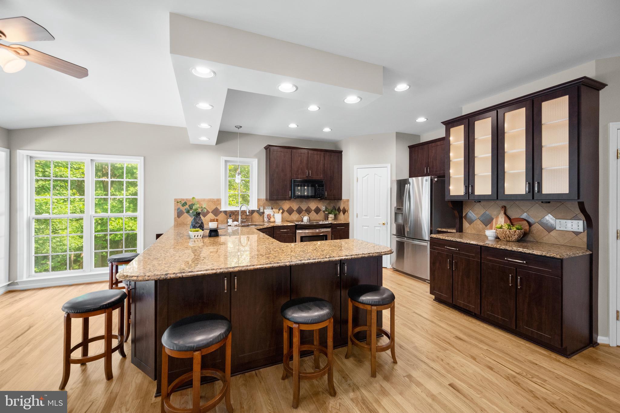 HOLLIFIELD ESTATES - Residential