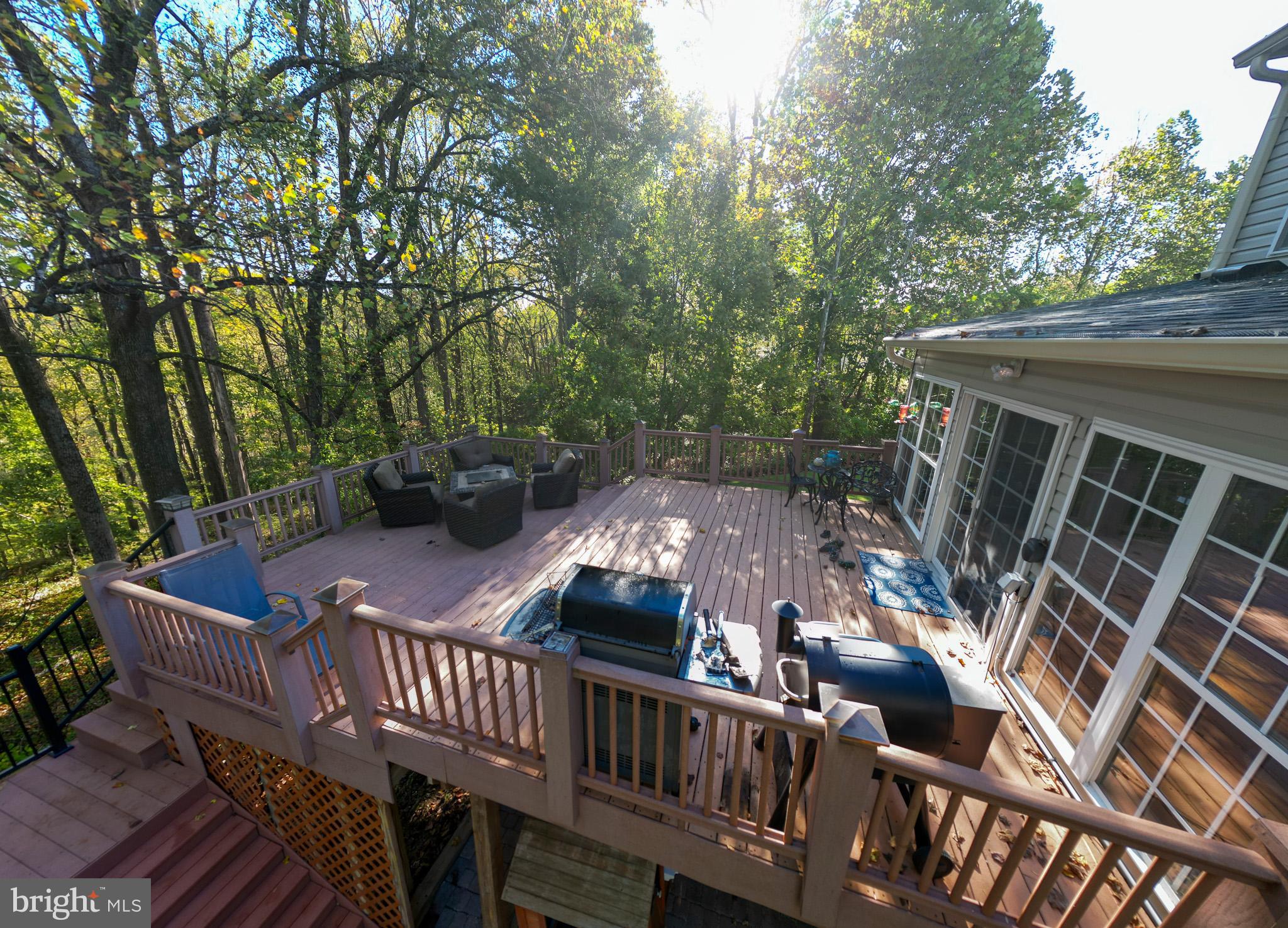 HOLLIFIELD ESTATES - Residential