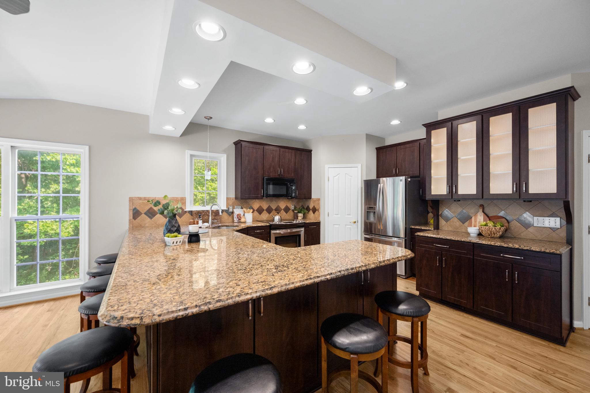 HOLLIFIELD ESTATES - Residential