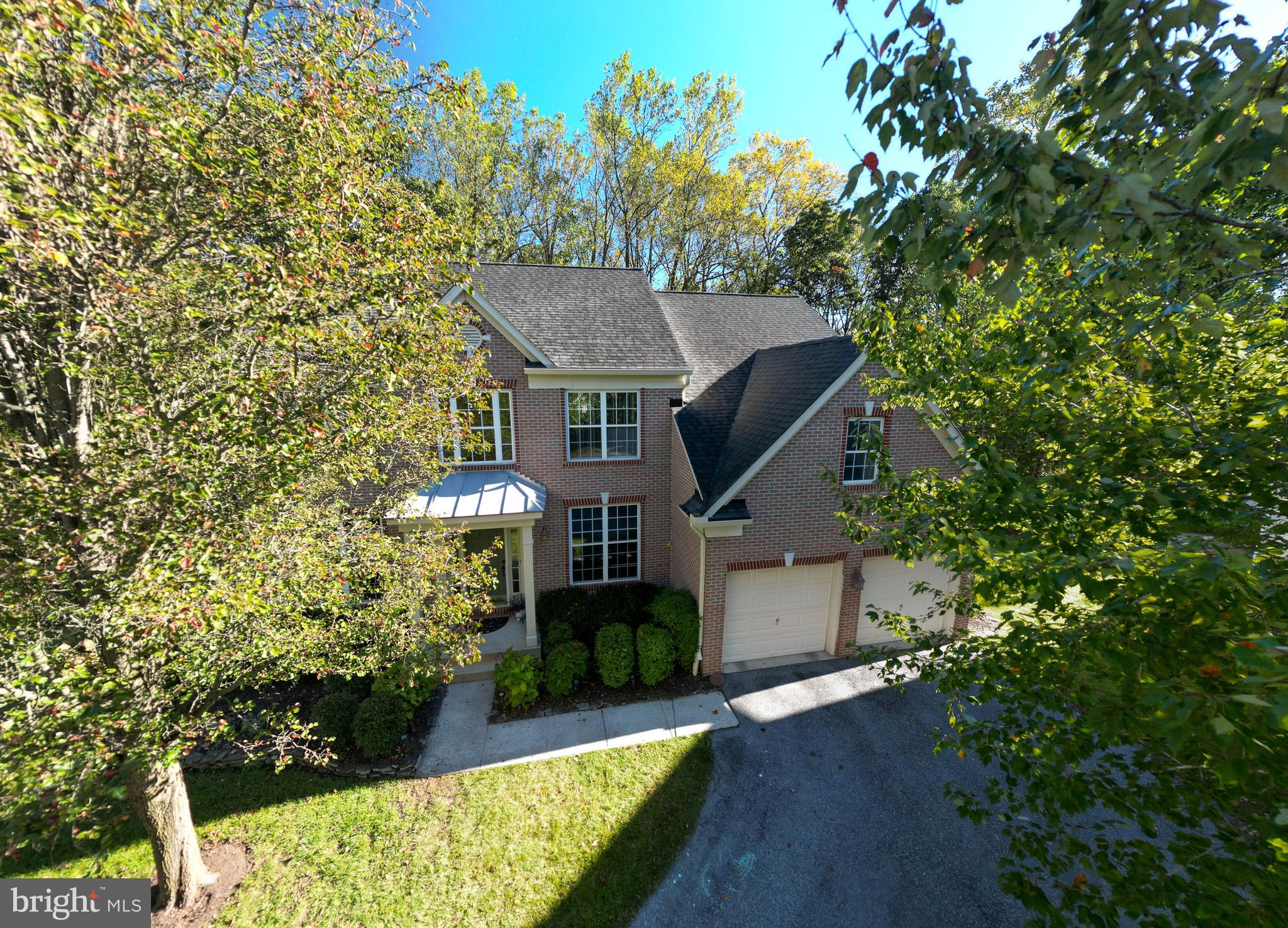 HOLLIFIELD ESTATES - Residential