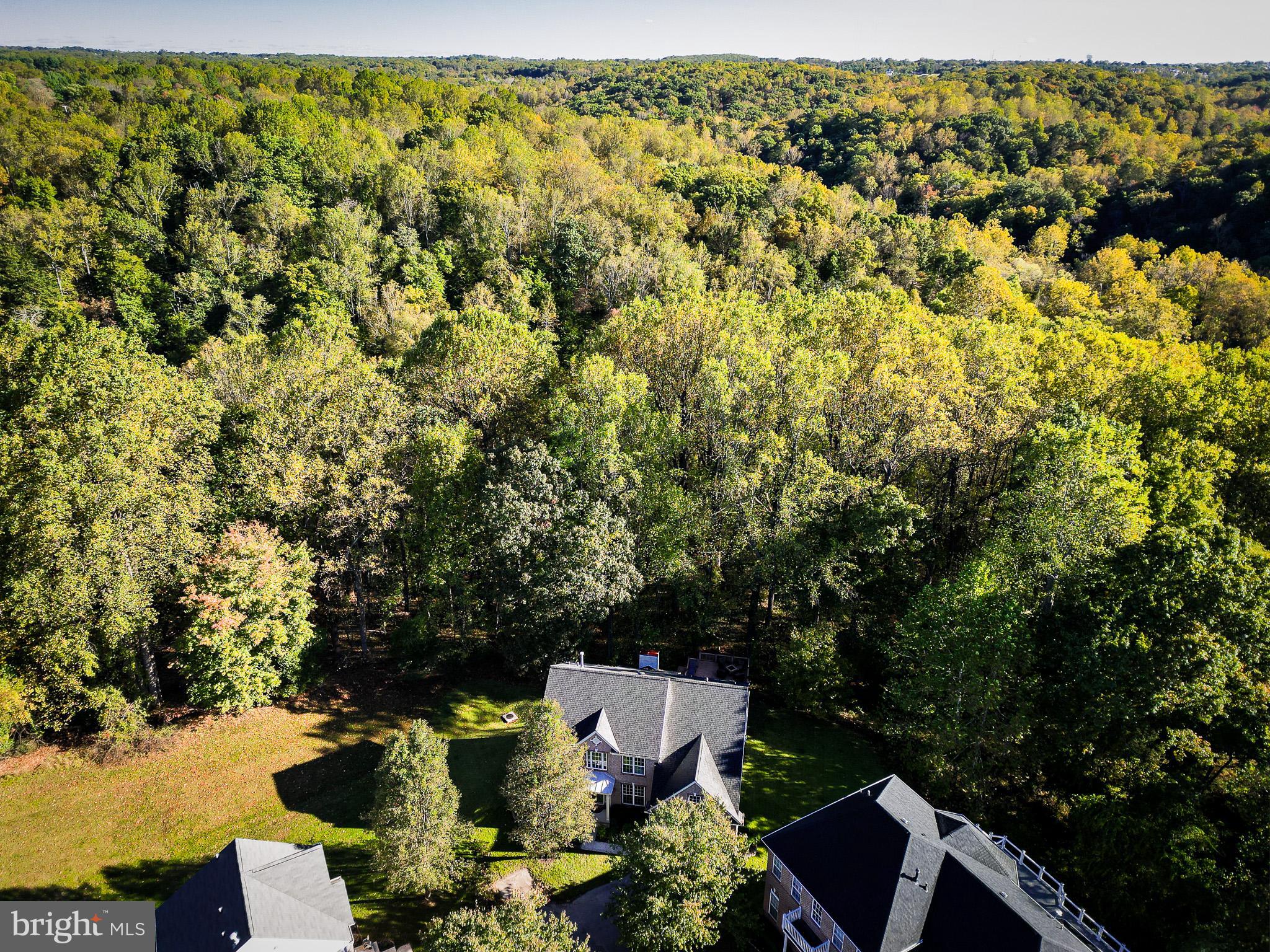 HOLLIFIELD ESTATES - Residential