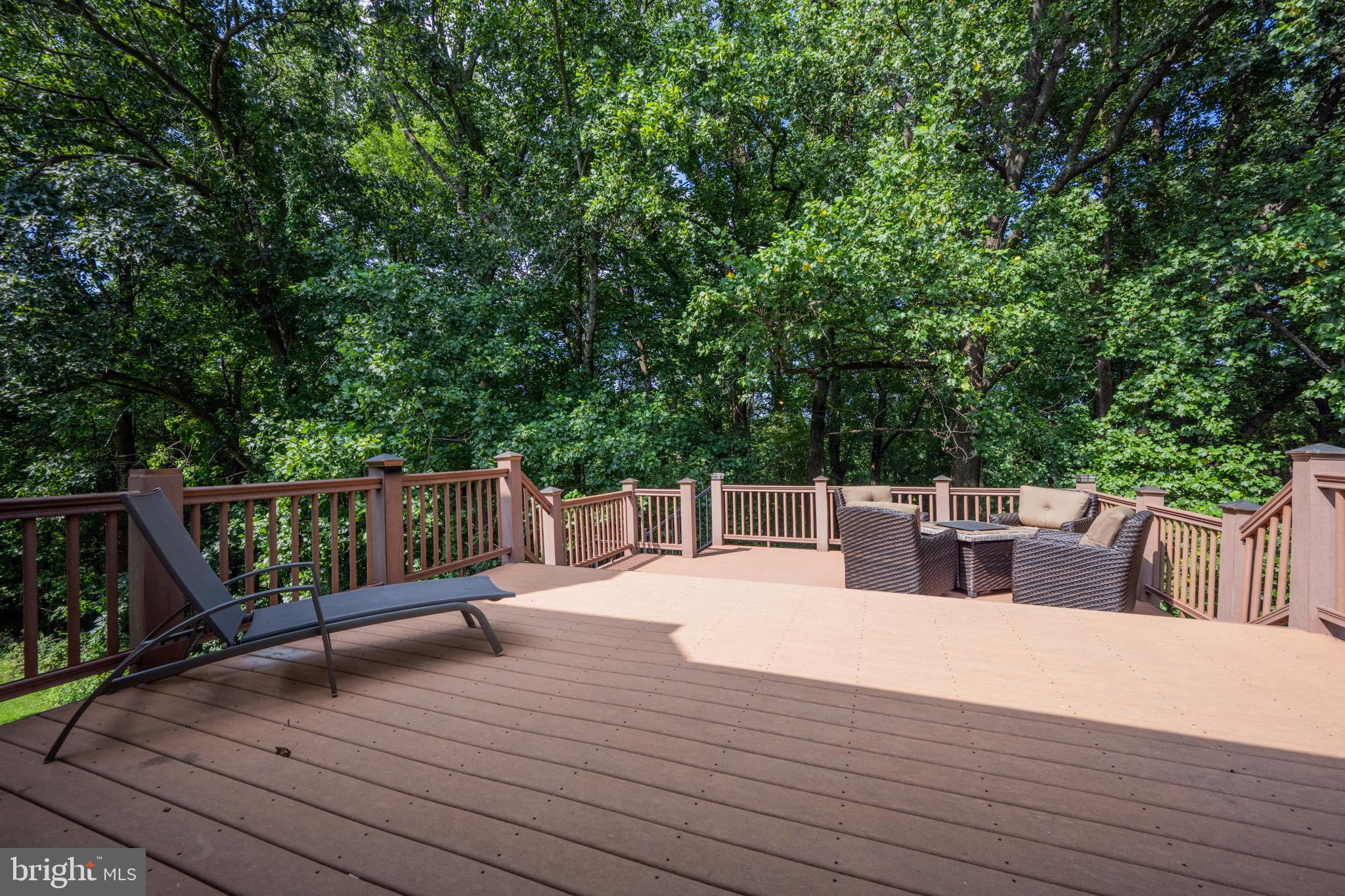 HOLLIFIELD ESTATES - Residential