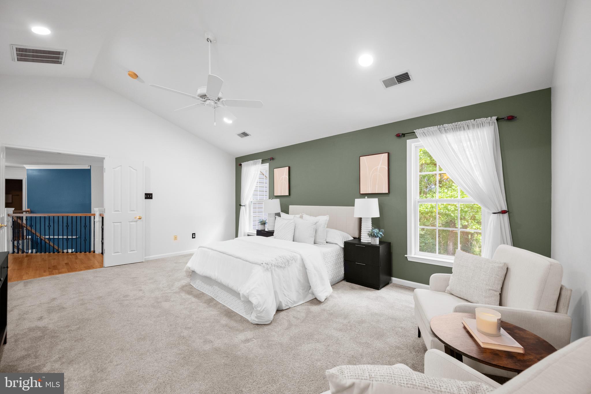 HOLLIFIELD ESTATES - Residential