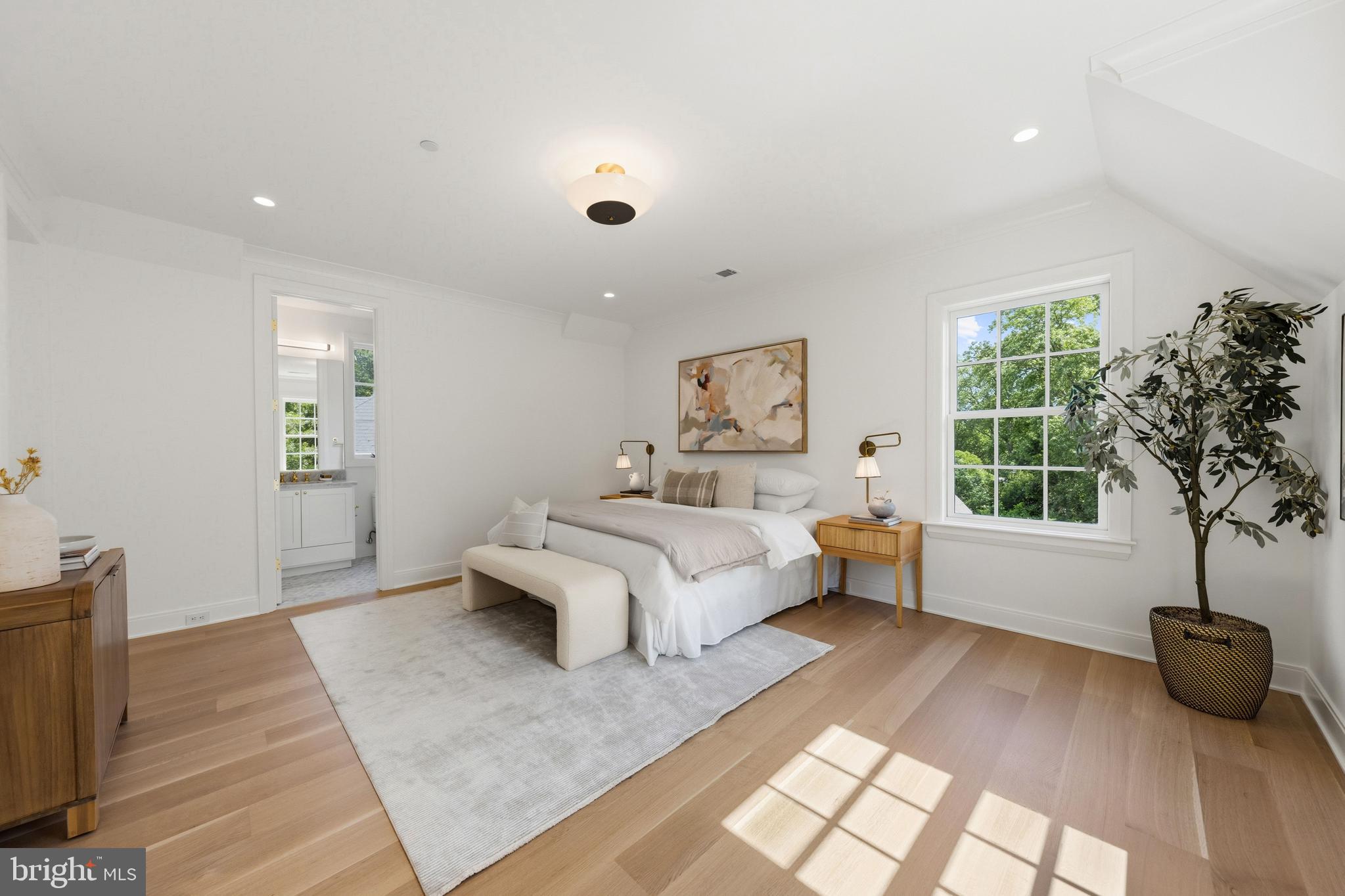 SPRING VALLEY - Residential