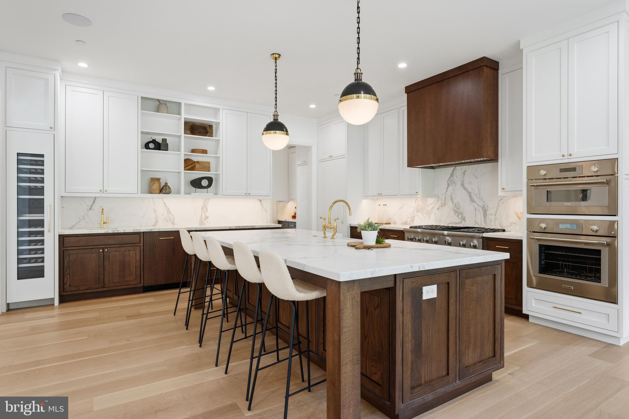 SPRING VALLEY - Residential