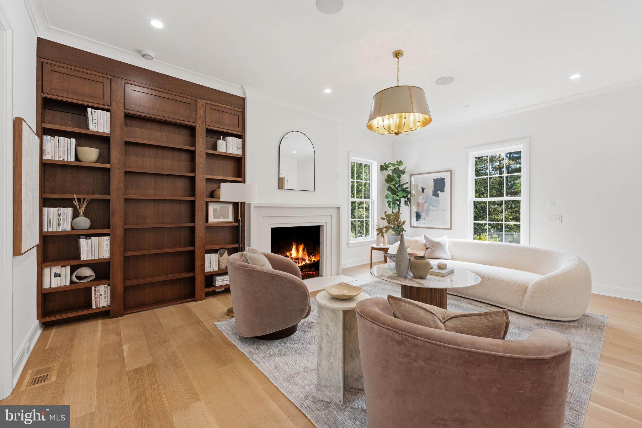 SPRING VALLEY - Residential