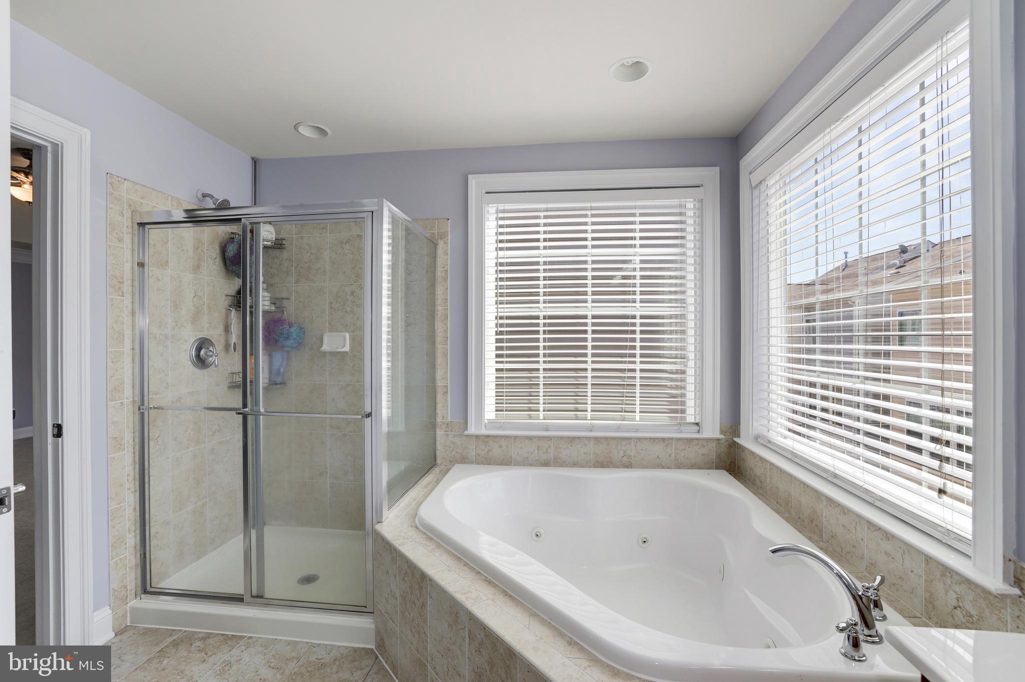 EAST GATE - Residential Lease