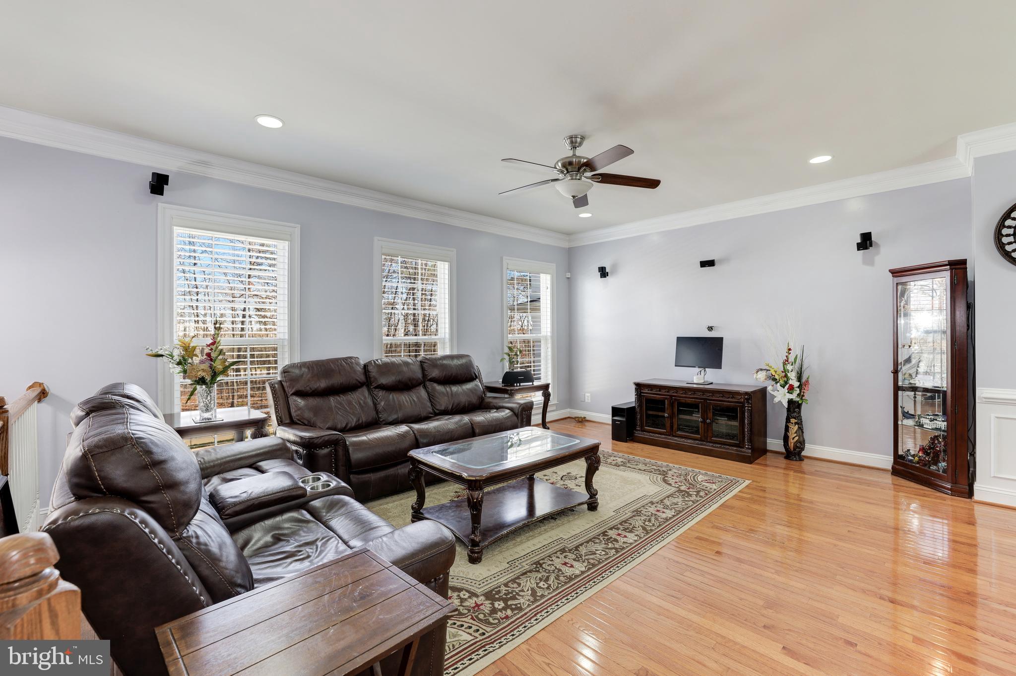 EAST GATE - Residential Lease