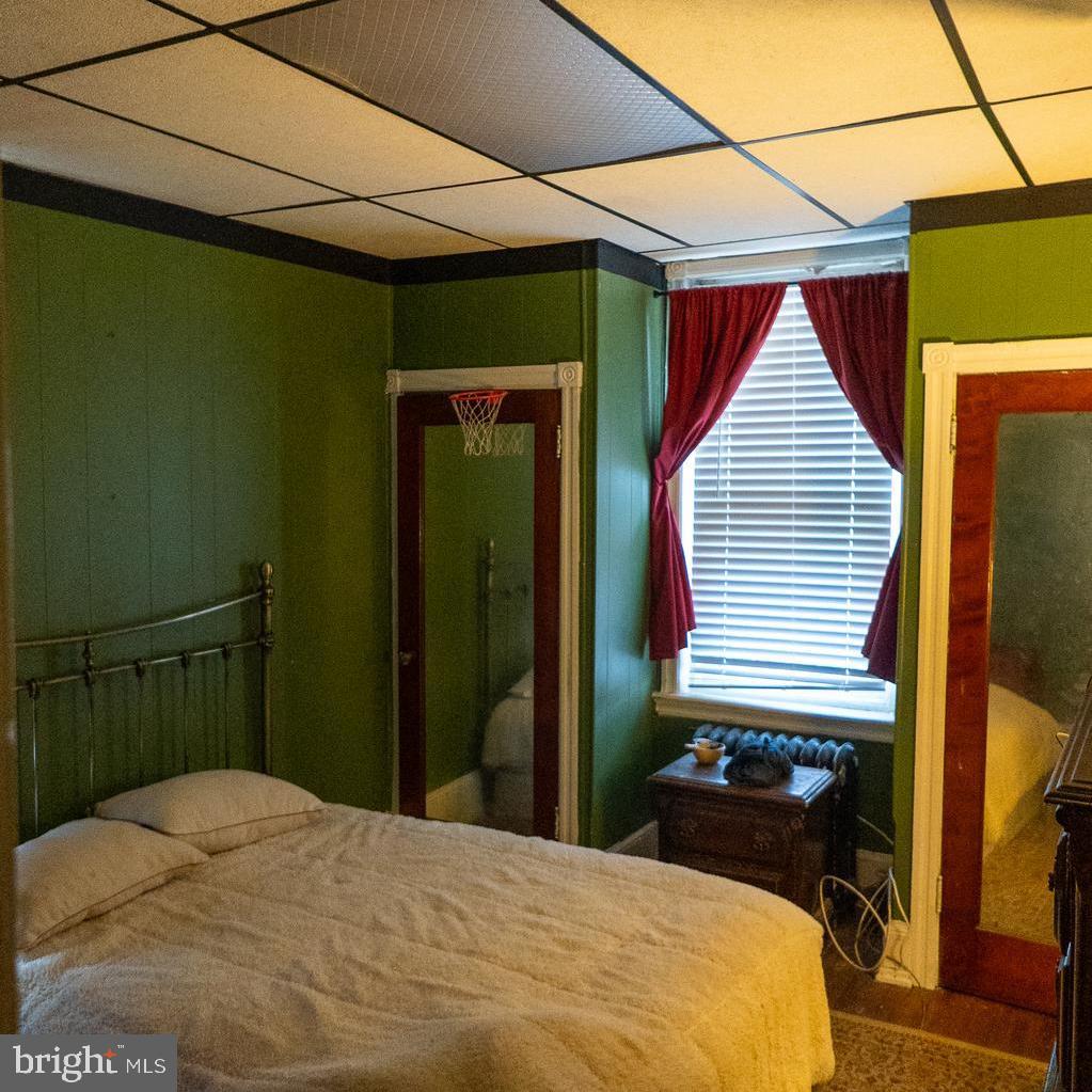 WEST PHILADELPHIA - Residential