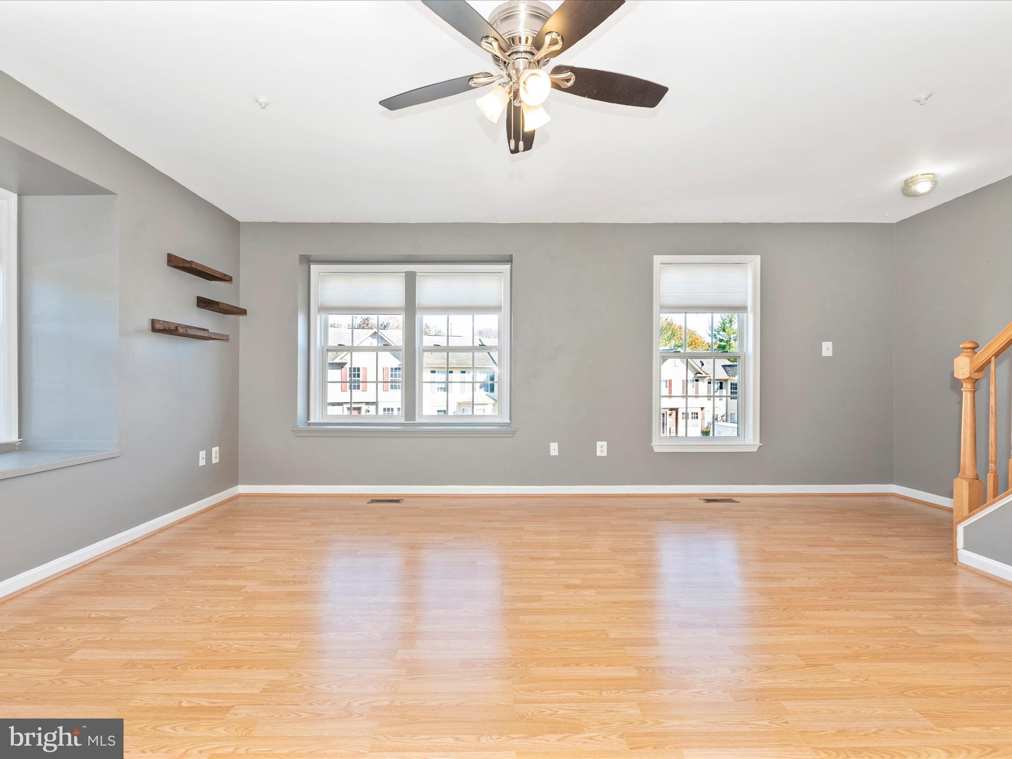 PARKVIEW MANOR - Residential