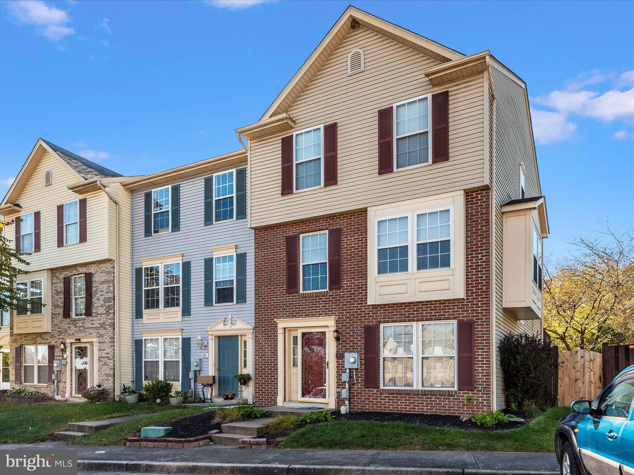 PARKVIEW MANOR - Residential