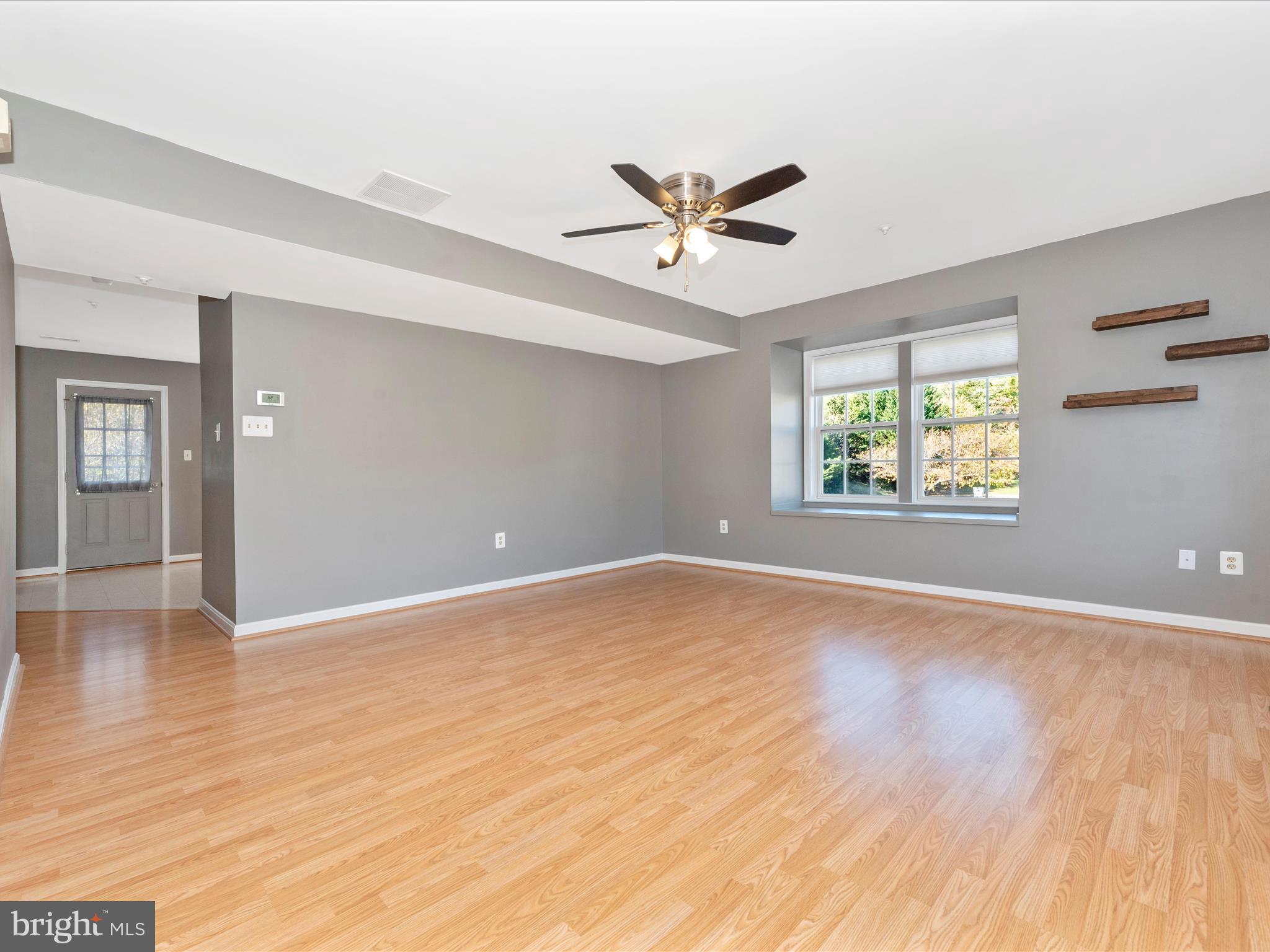 PARKVIEW MANOR - Residential