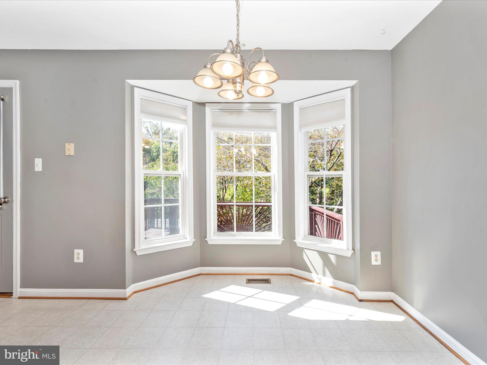 PARKVIEW MANOR - Residential