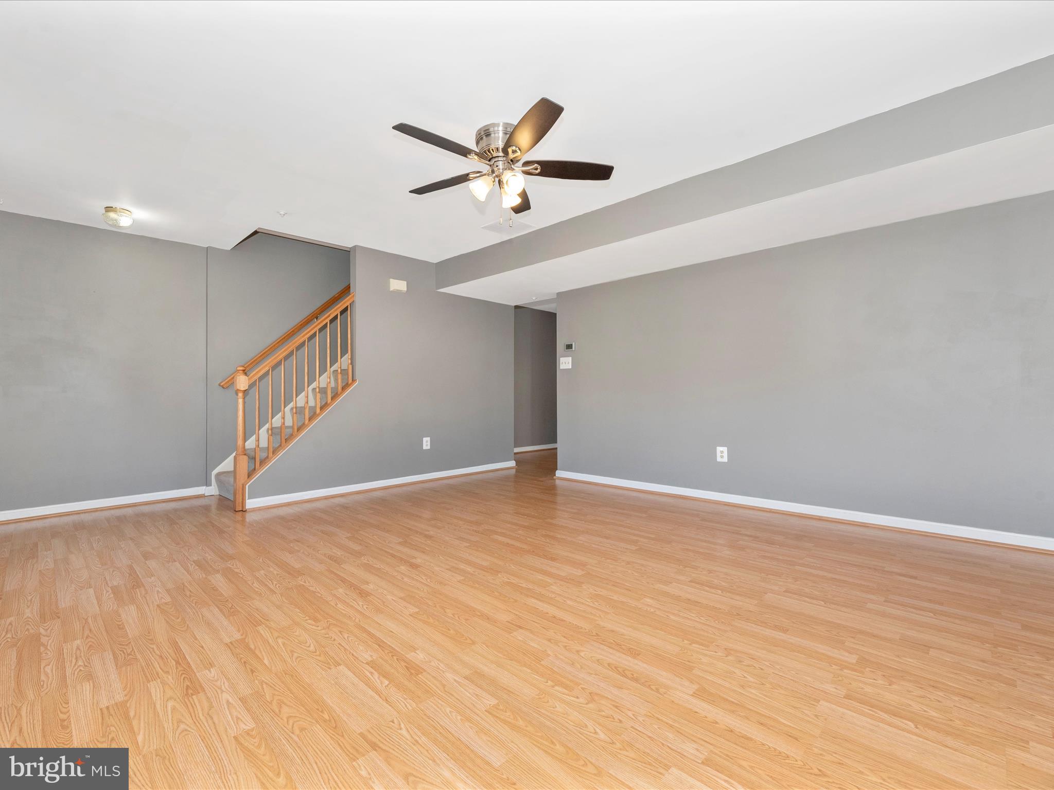 PARKVIEW MANOR - Residential