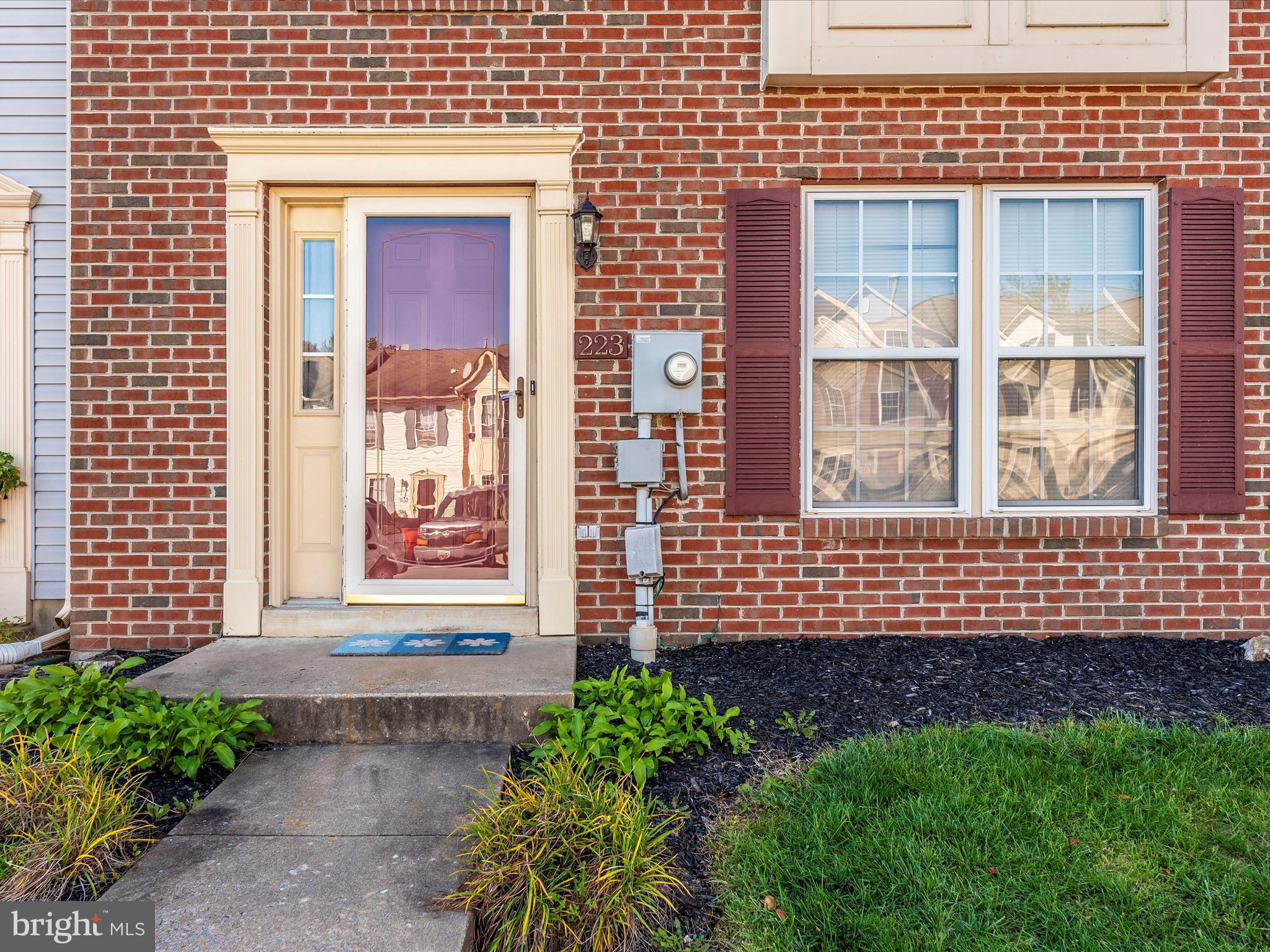 PARKVIEW MANOR - Residential