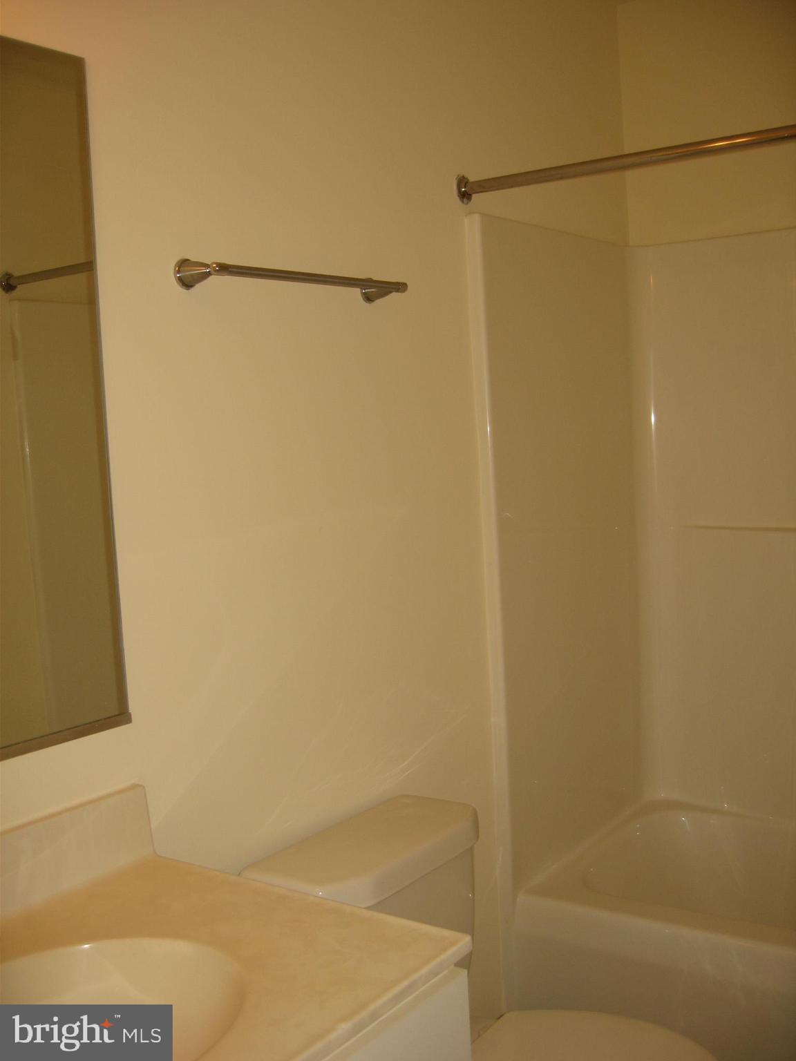 MADDEX FARM - Residential Lease