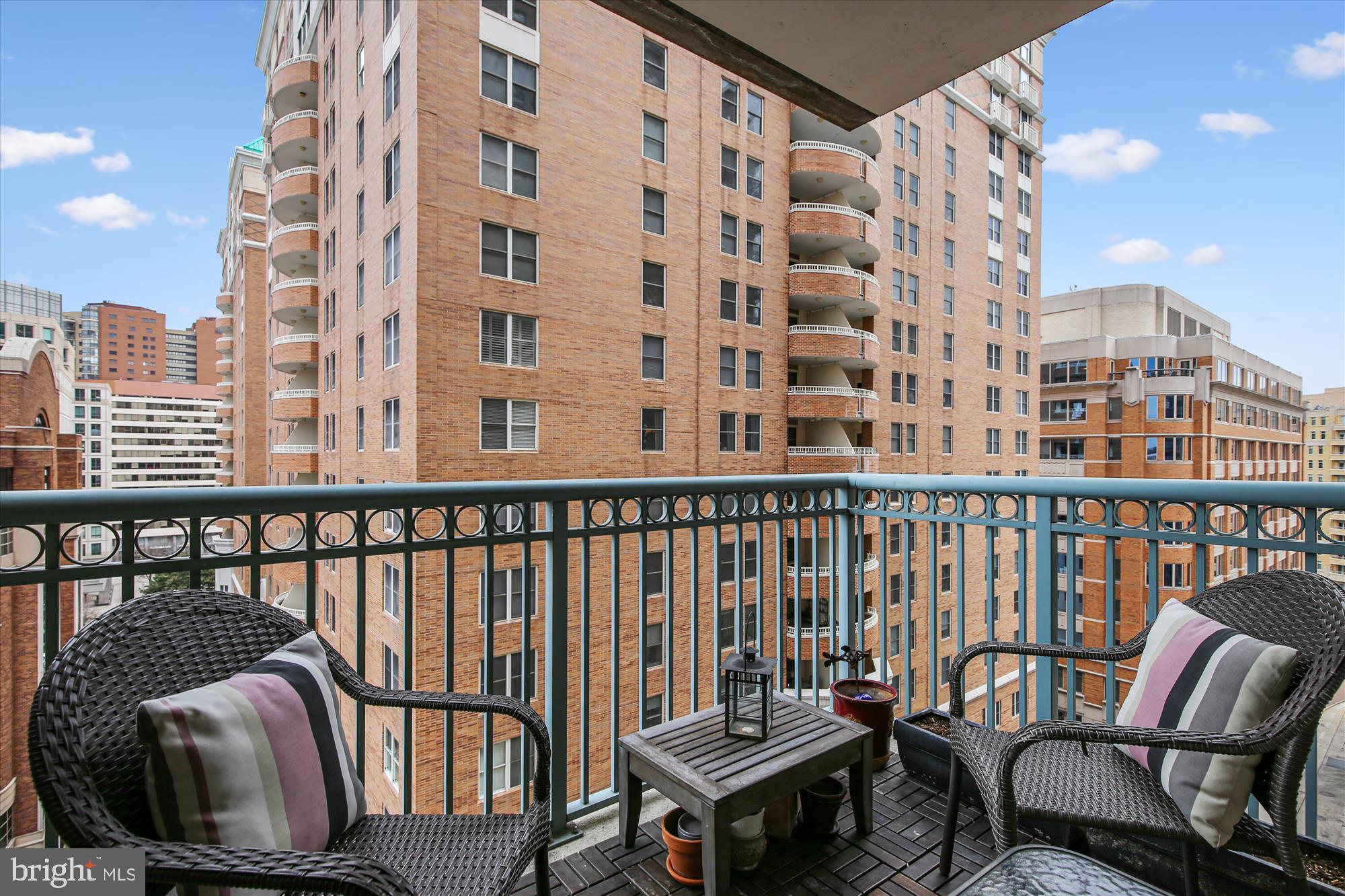 CONTINENTAL - Residential