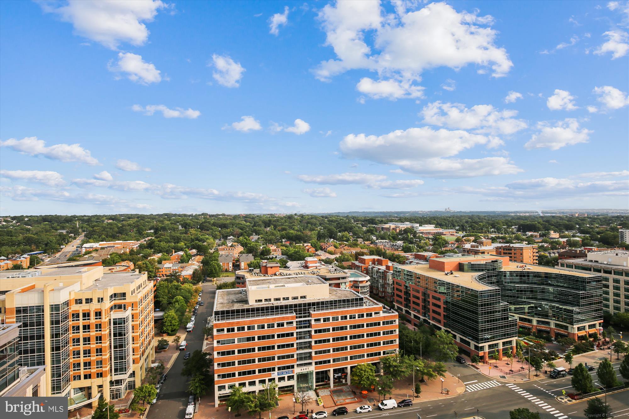 CONTINENTAL - Residential