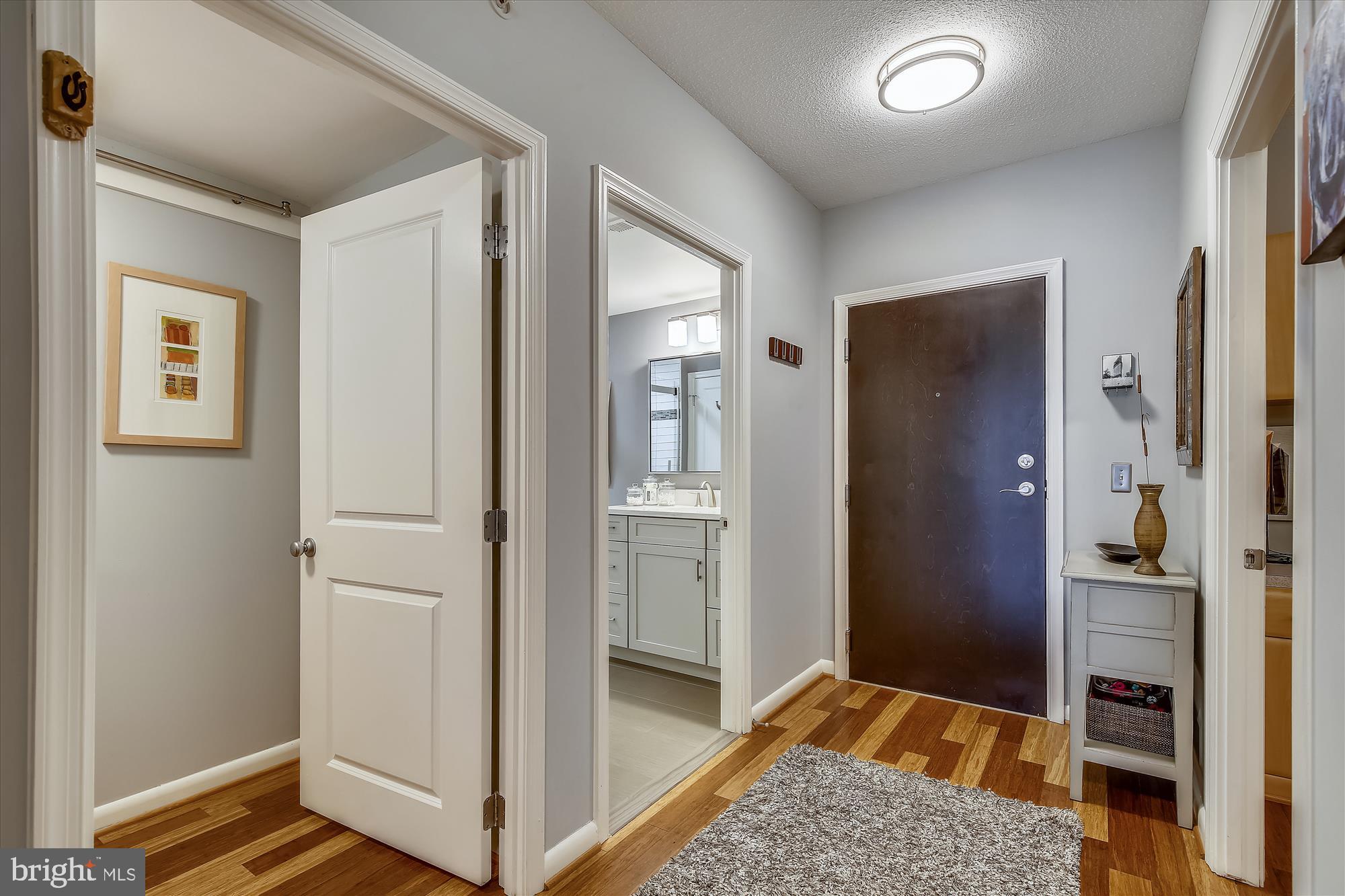 CONTINENTAL - Residential