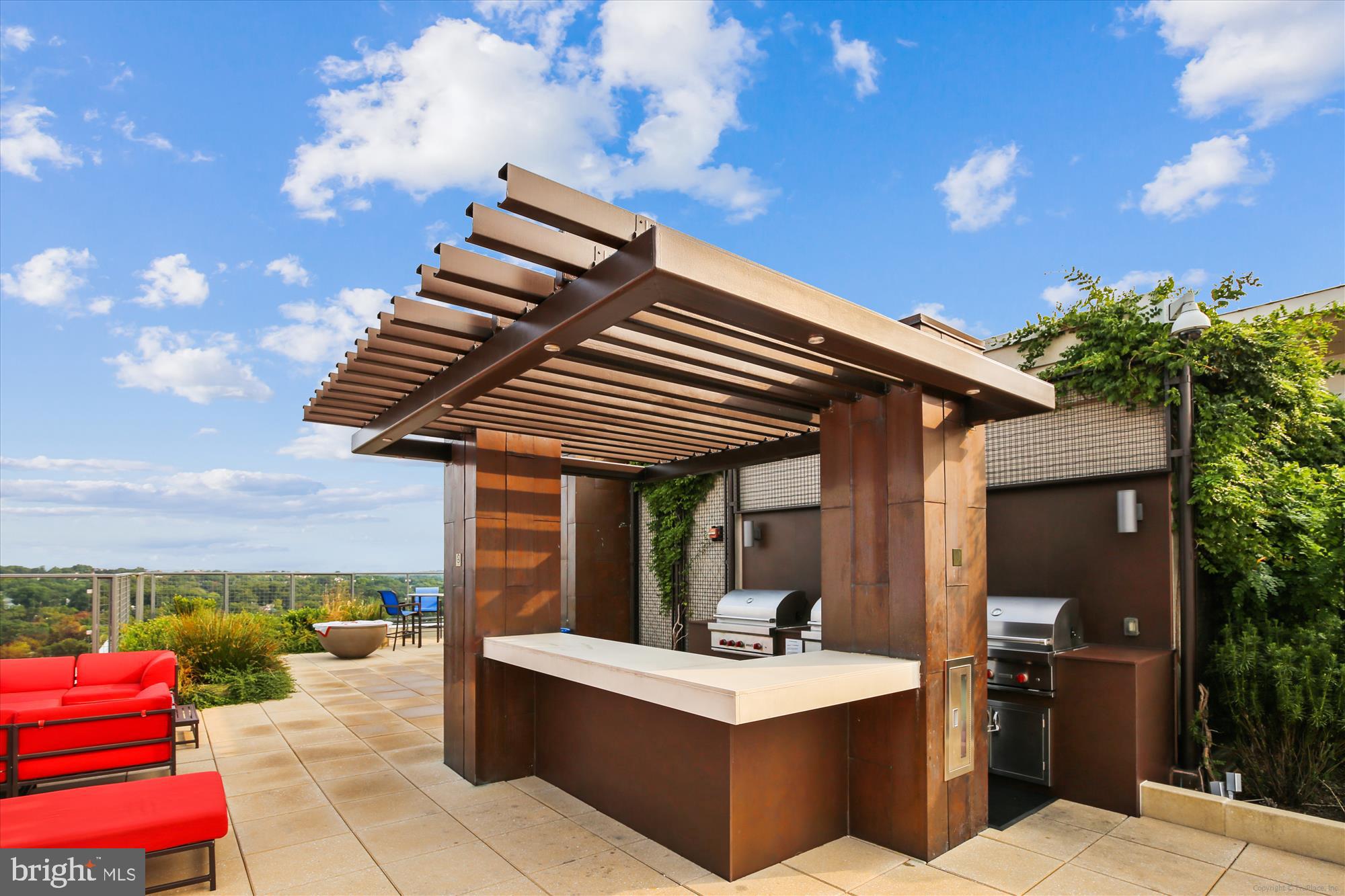 CONTINENTAL - Residential