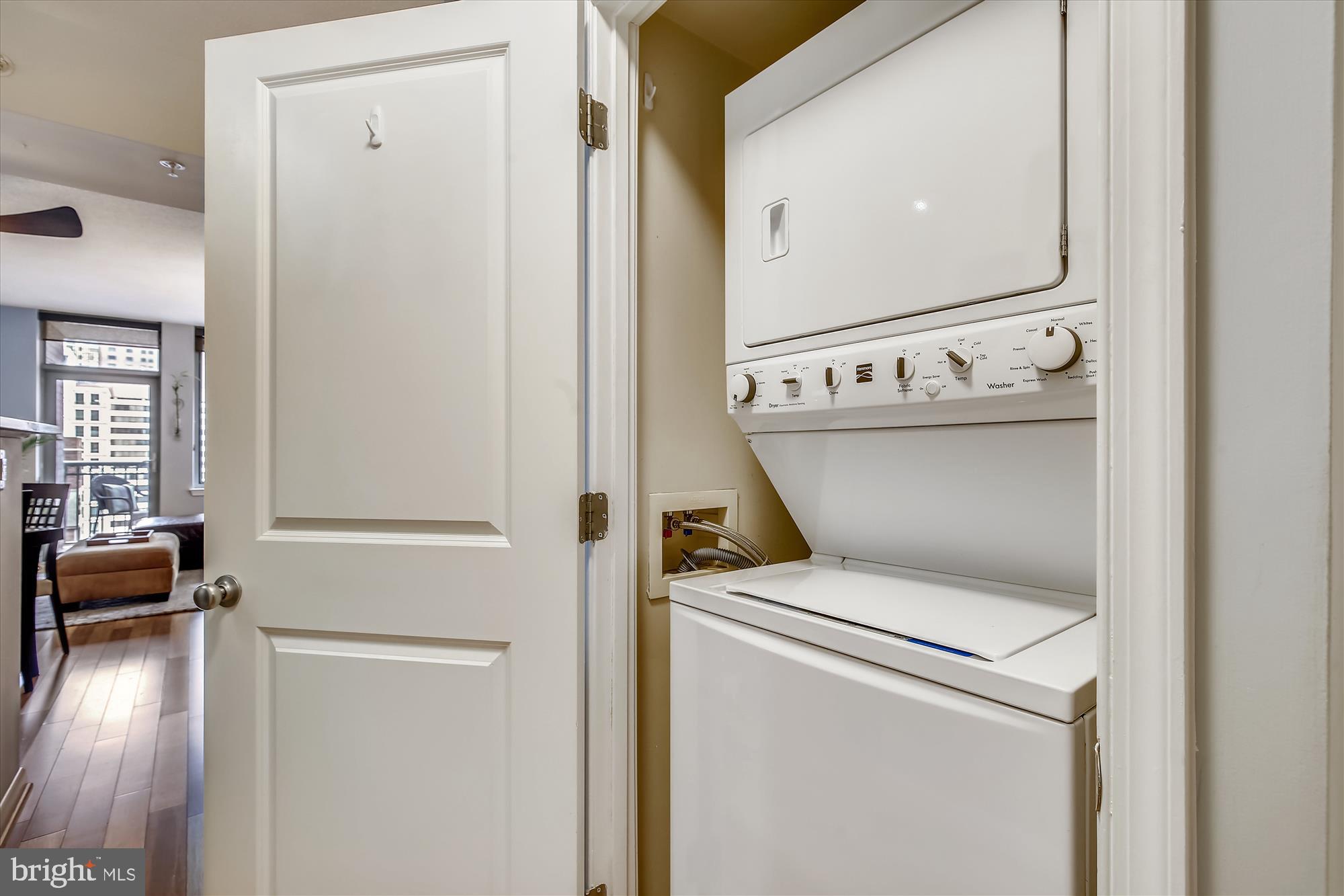 CONTINENTAL - Residential