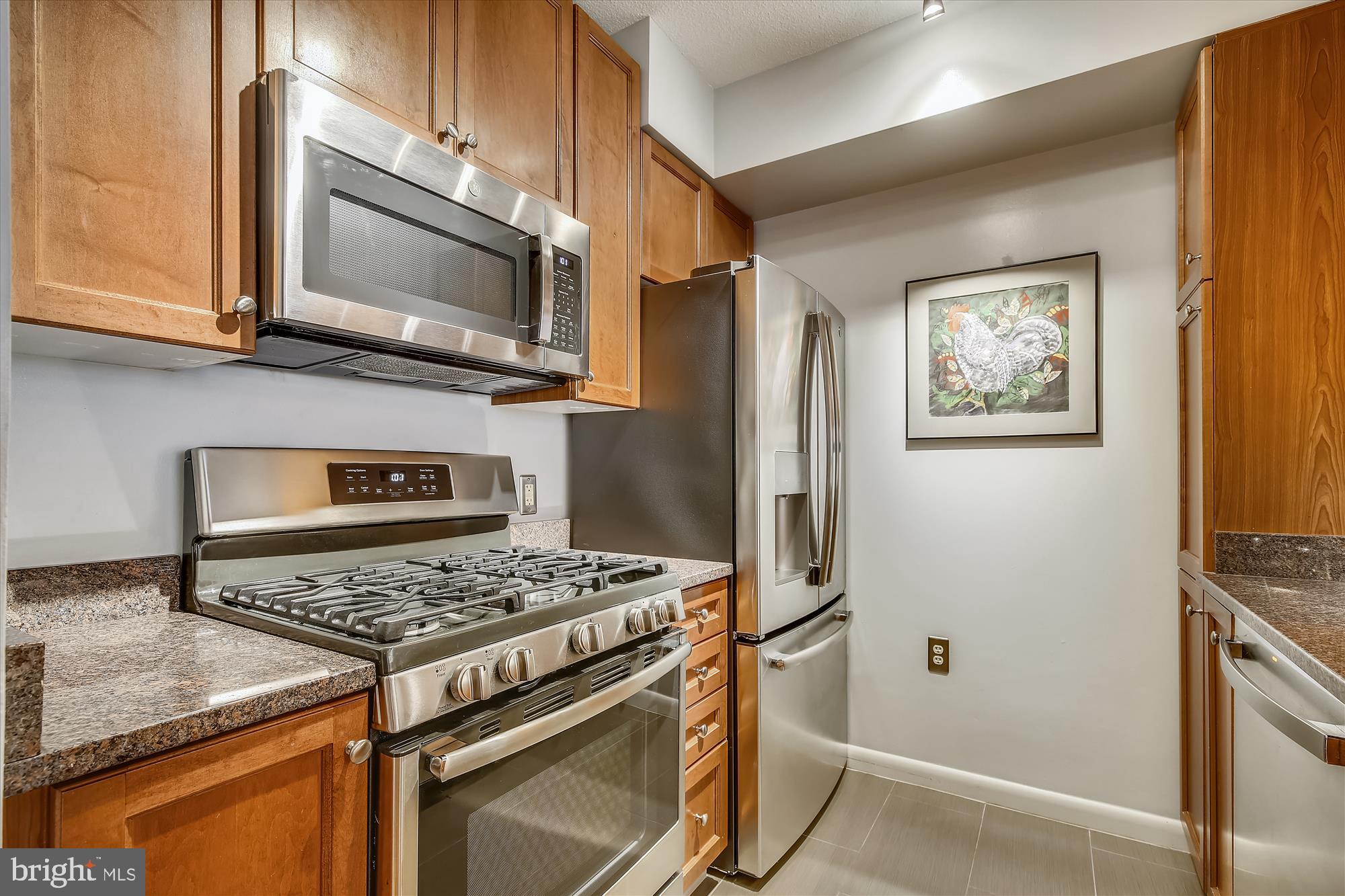 CONTINENTAL - Residential