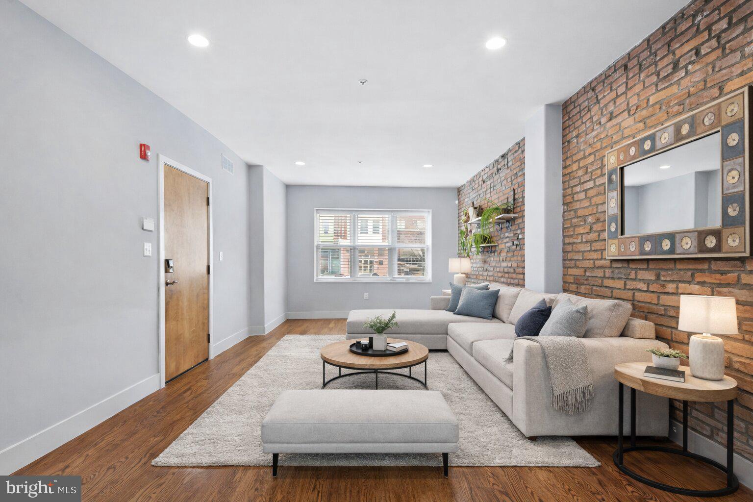 924 S 11TH STREET 101