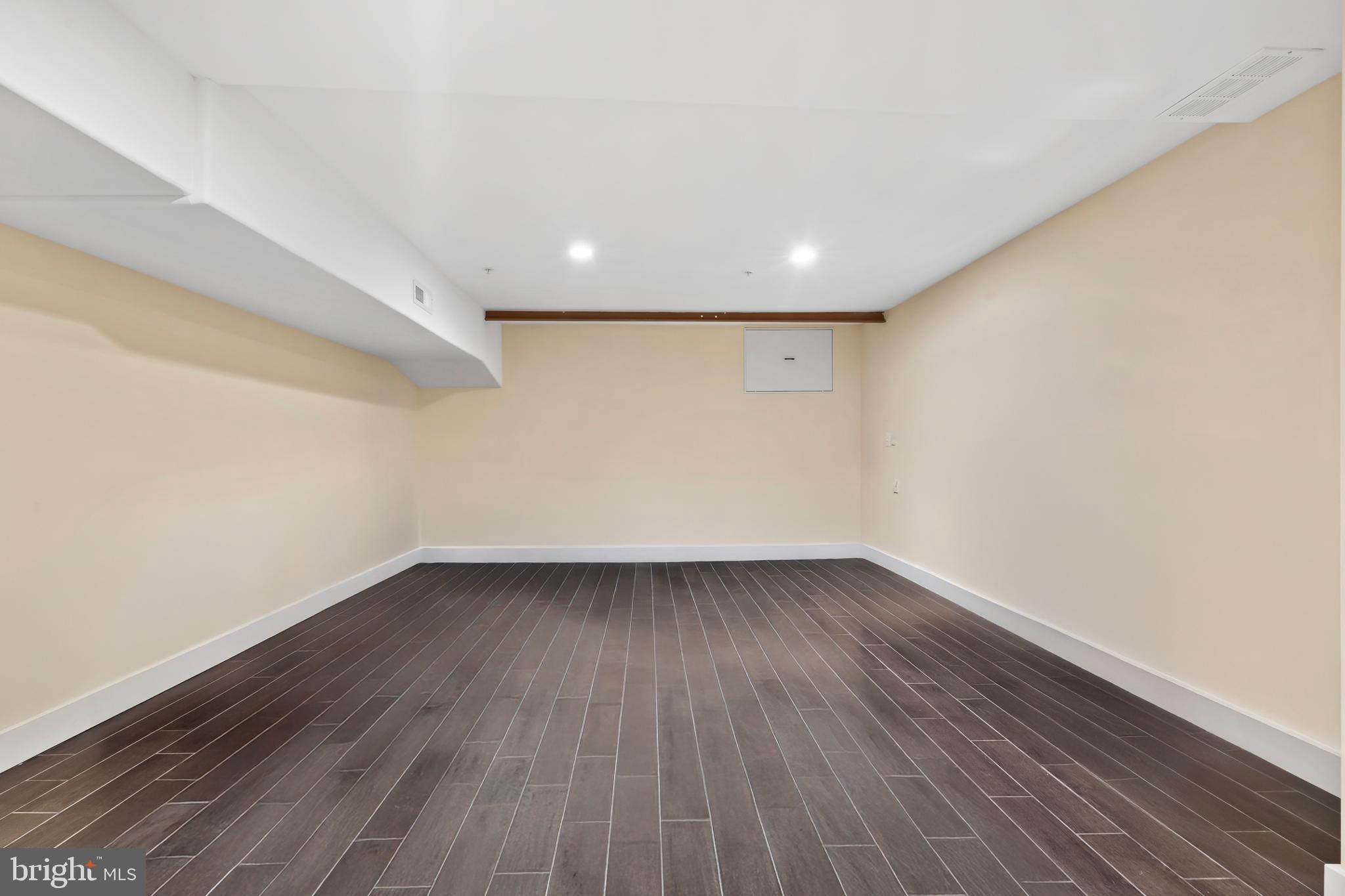 BELLA VISTA - Residential