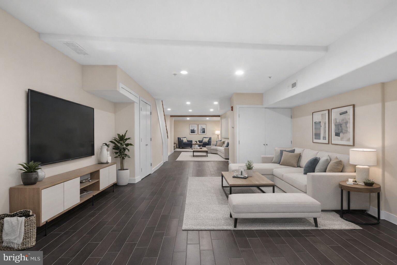 BELLA VISTA - Residential