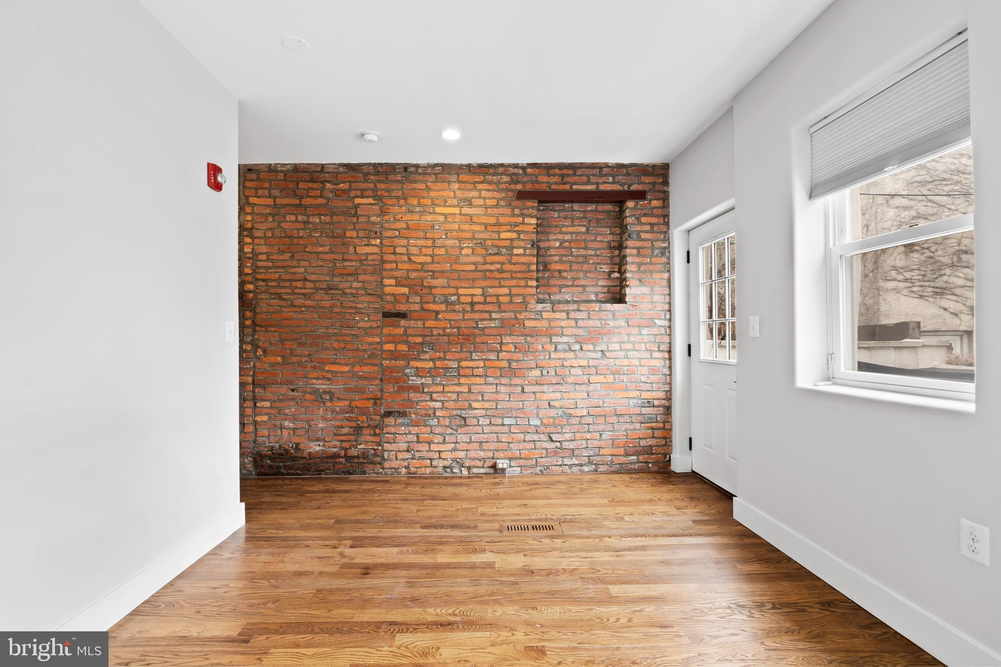 BELLA VISTA - Residential