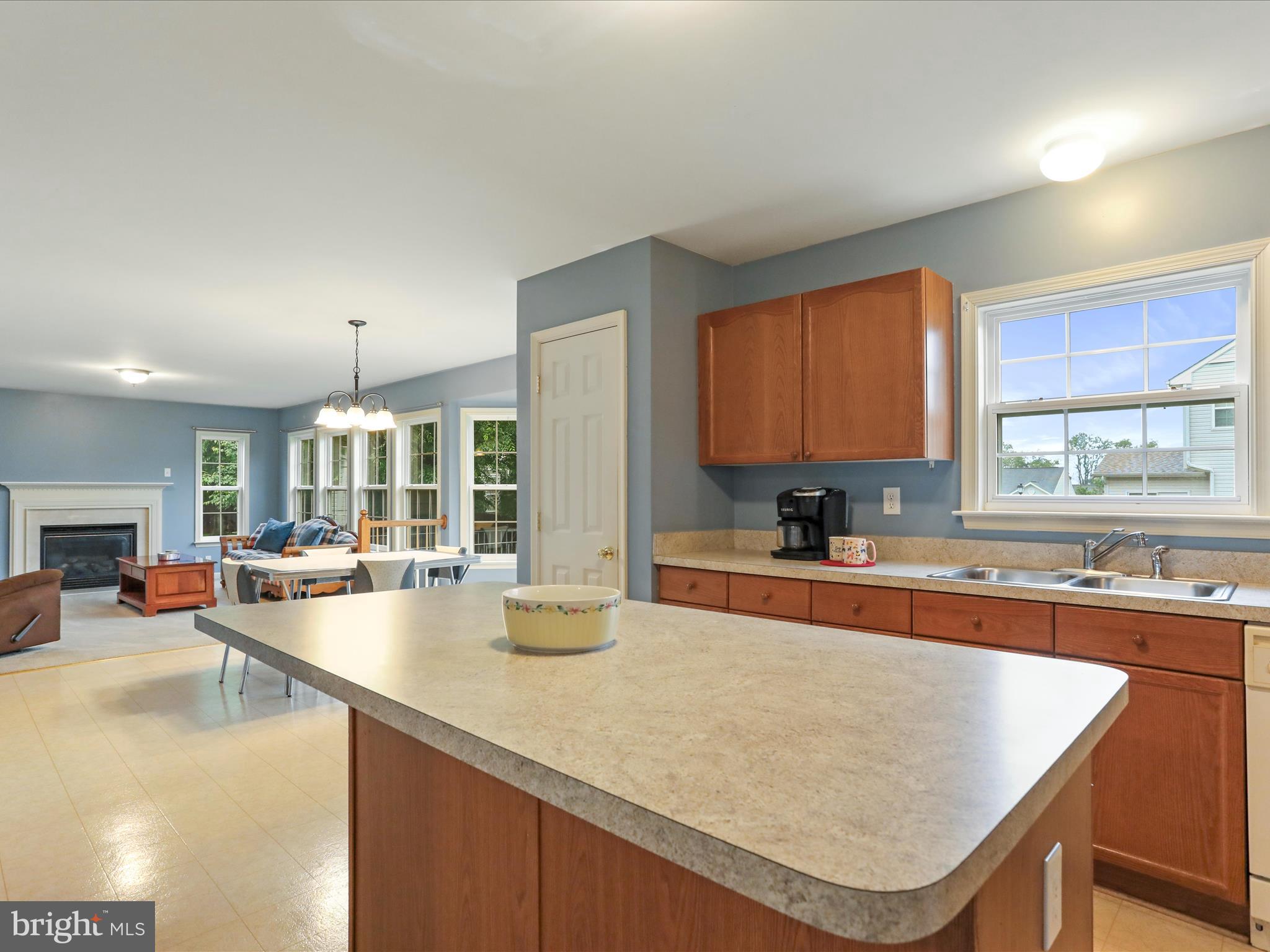 LAUREL RIDGE - Residential