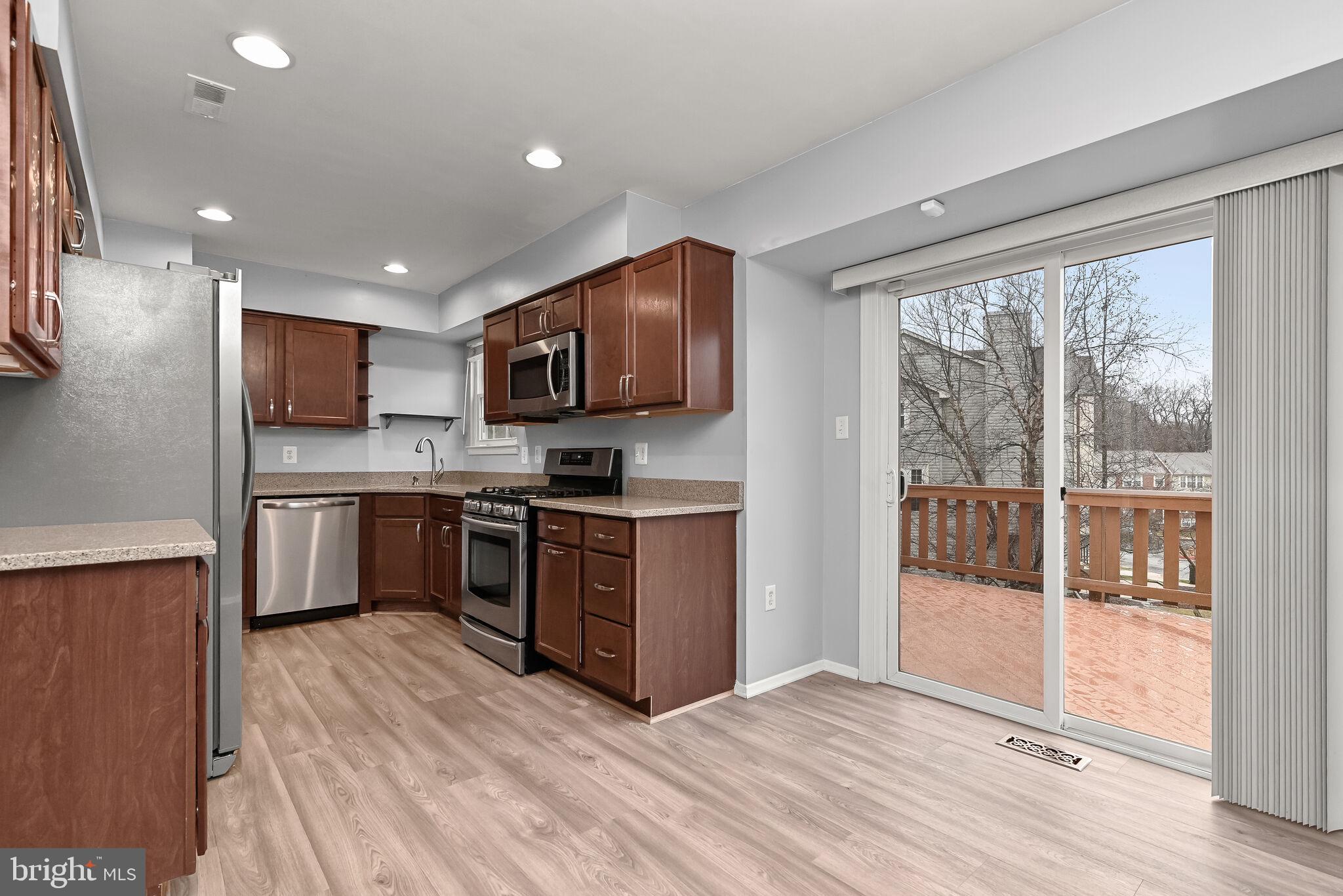 WOODLAND VILLAGE - Residential