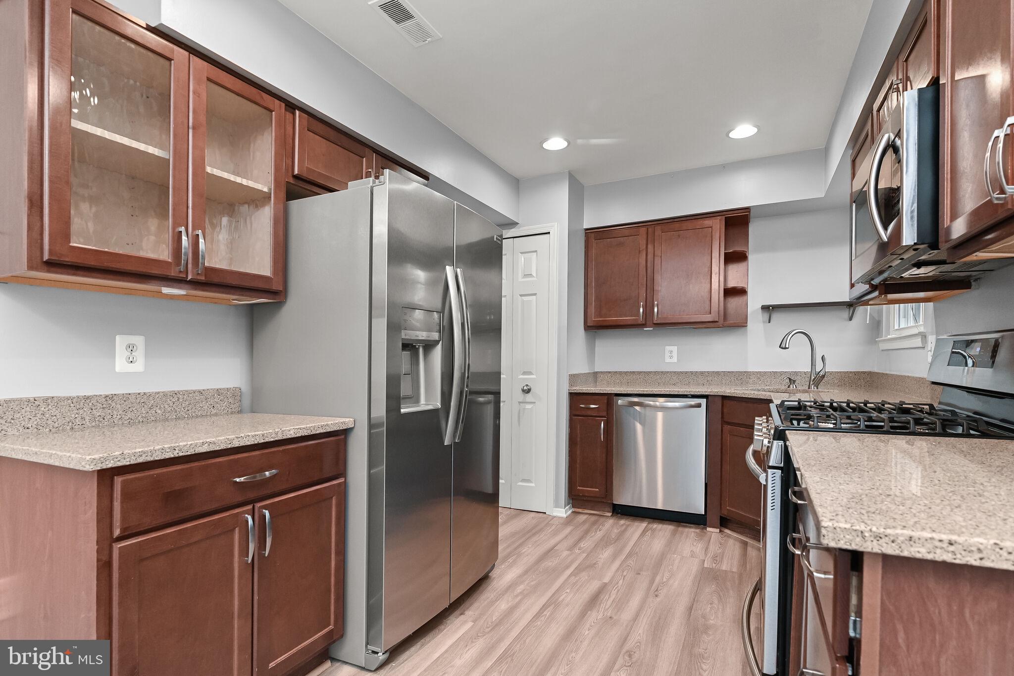 WOODLAND VILLAGE - Residential