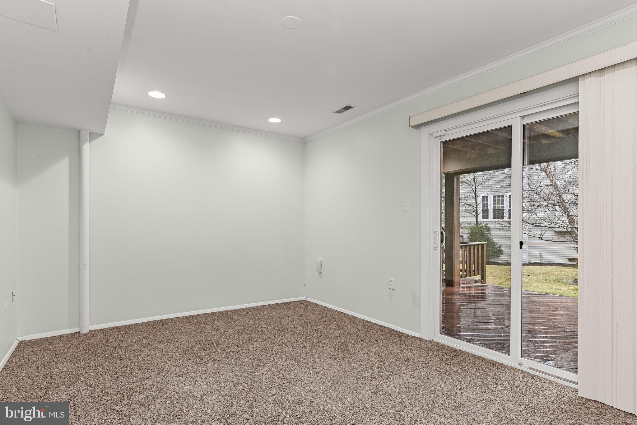 WOODLAND VILLAGE - Residential