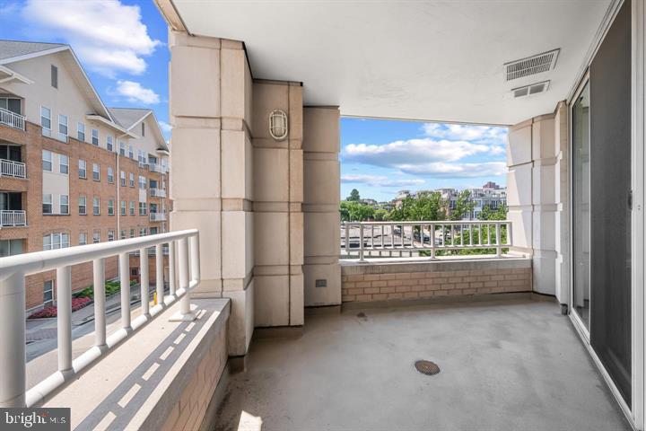 FEDERAL HILL HISTORIC DISTRICT - Residential Lease