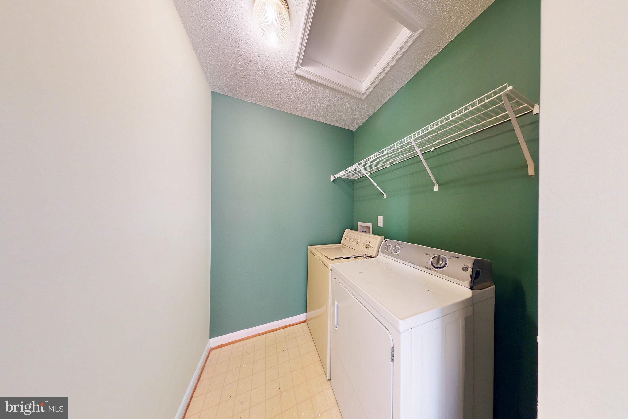 KINGS GRANT - Residential Lease