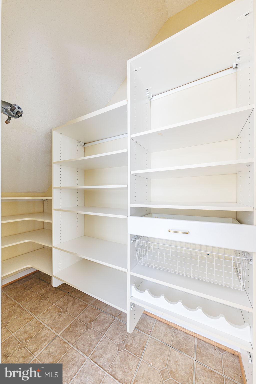 KINGS GRANT - Residential Lease