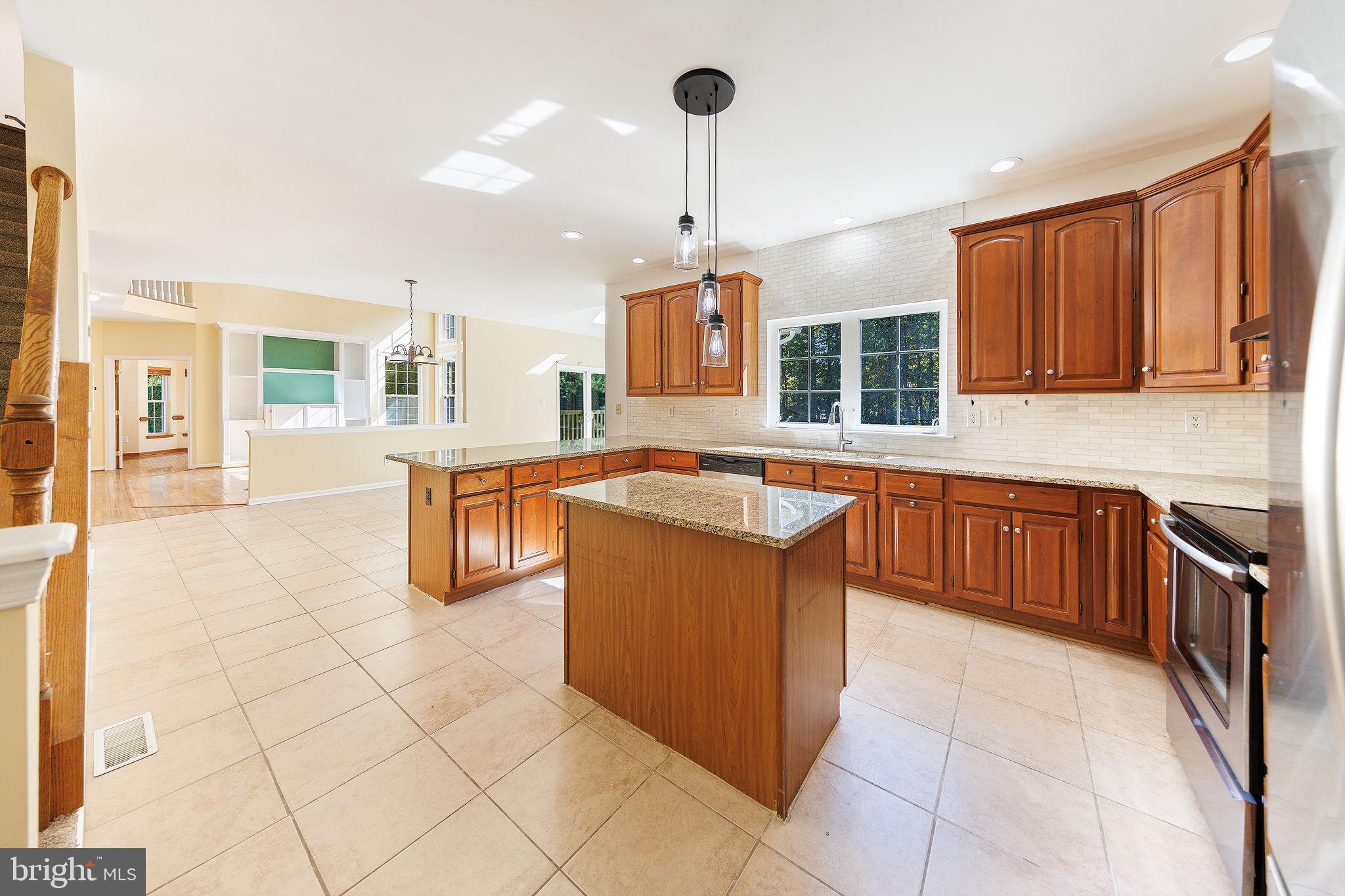 KINGS GRANT - Residential Lease