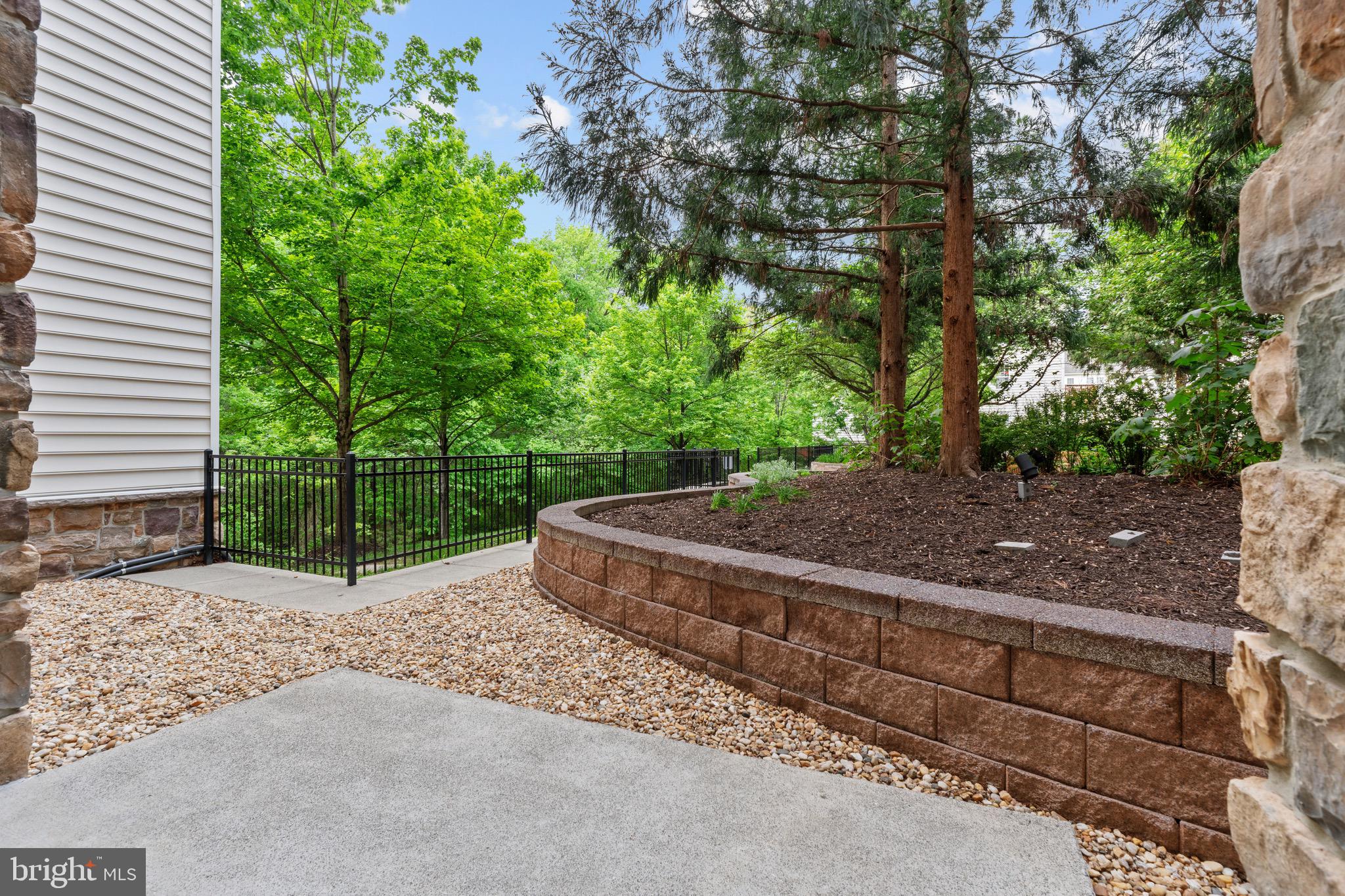 MERCER PARK CONDOMINIUM - Residential