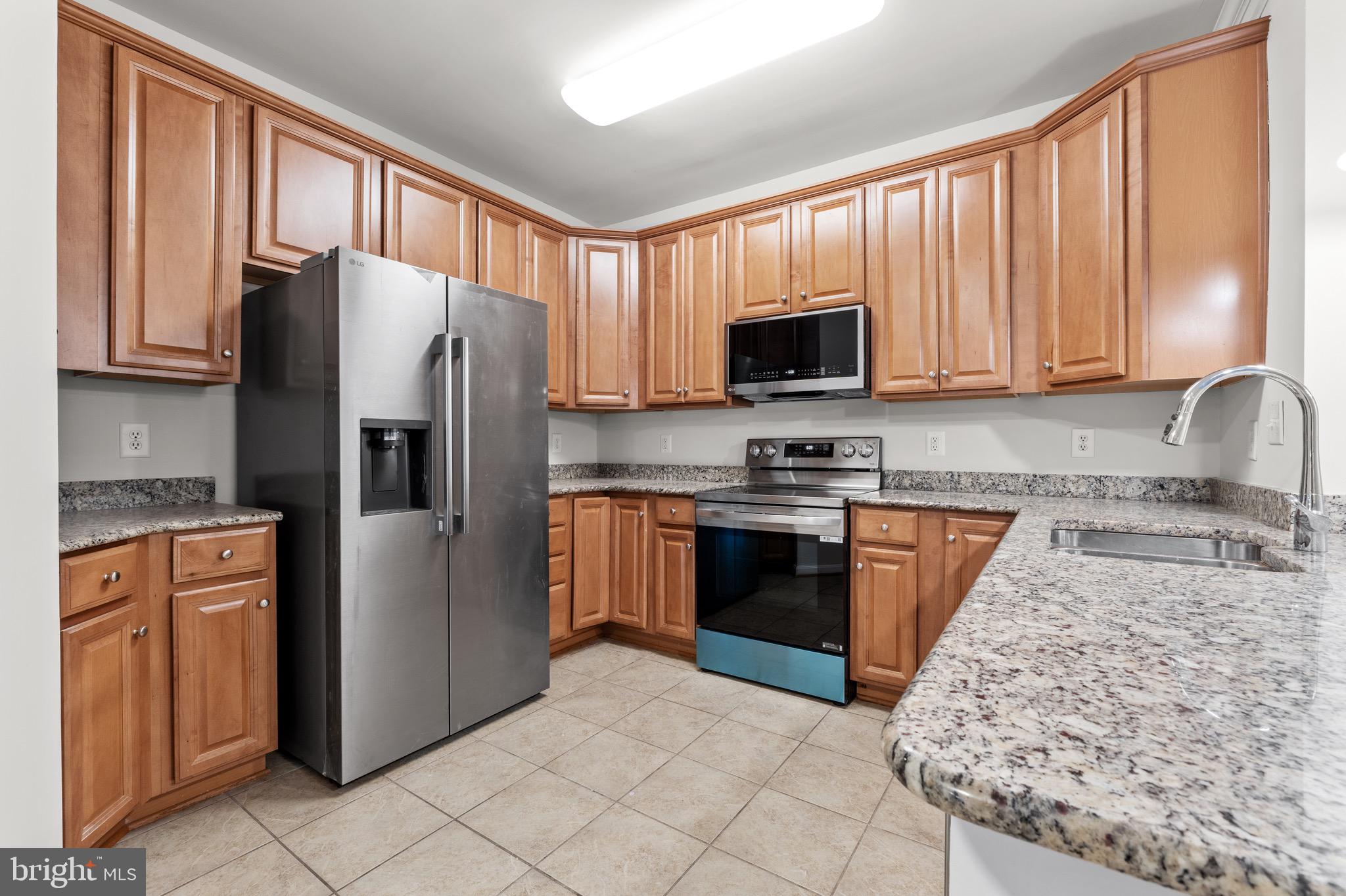 MERCER PARK CONDOMINIUM - Residential