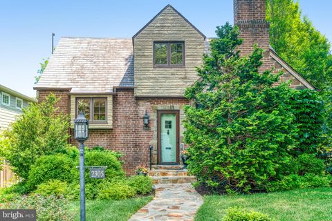 2305 S INGE STREET S ARLINGTON VA 22202