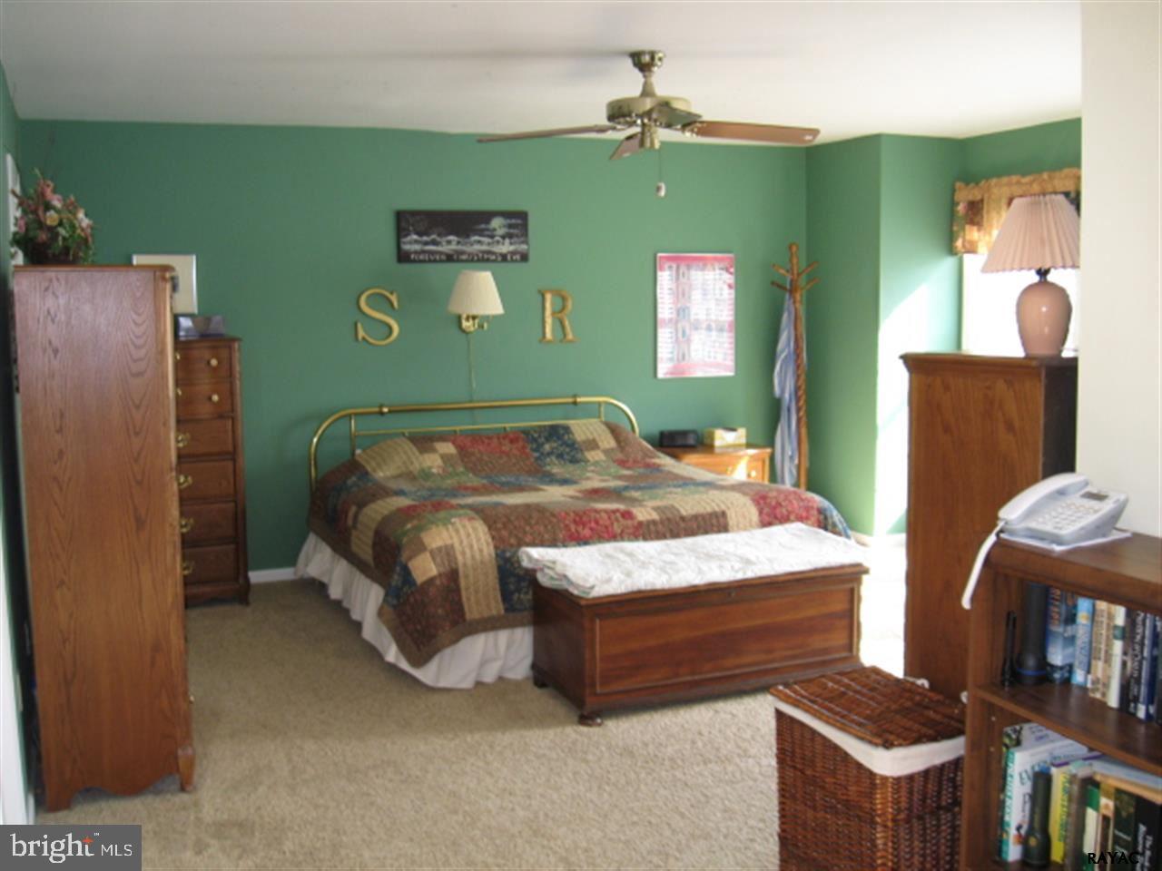 STONE RIDGE - Residential