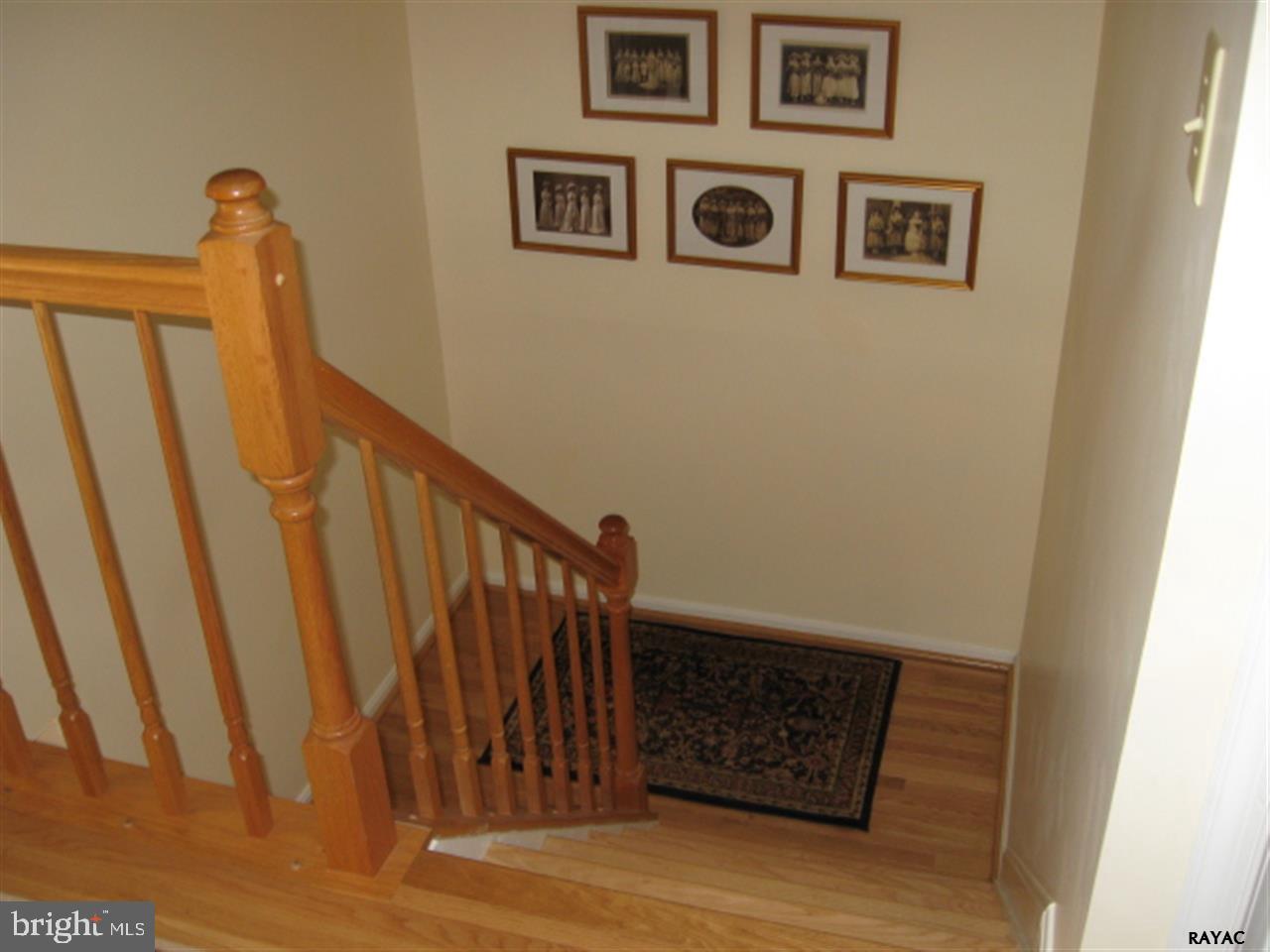 STONE RIDGE - Residential