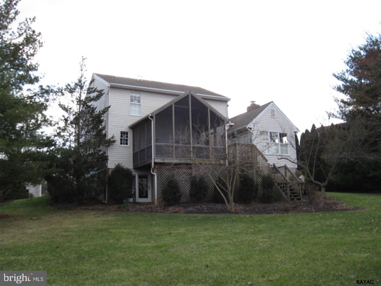 STONE RIDGE - Residential