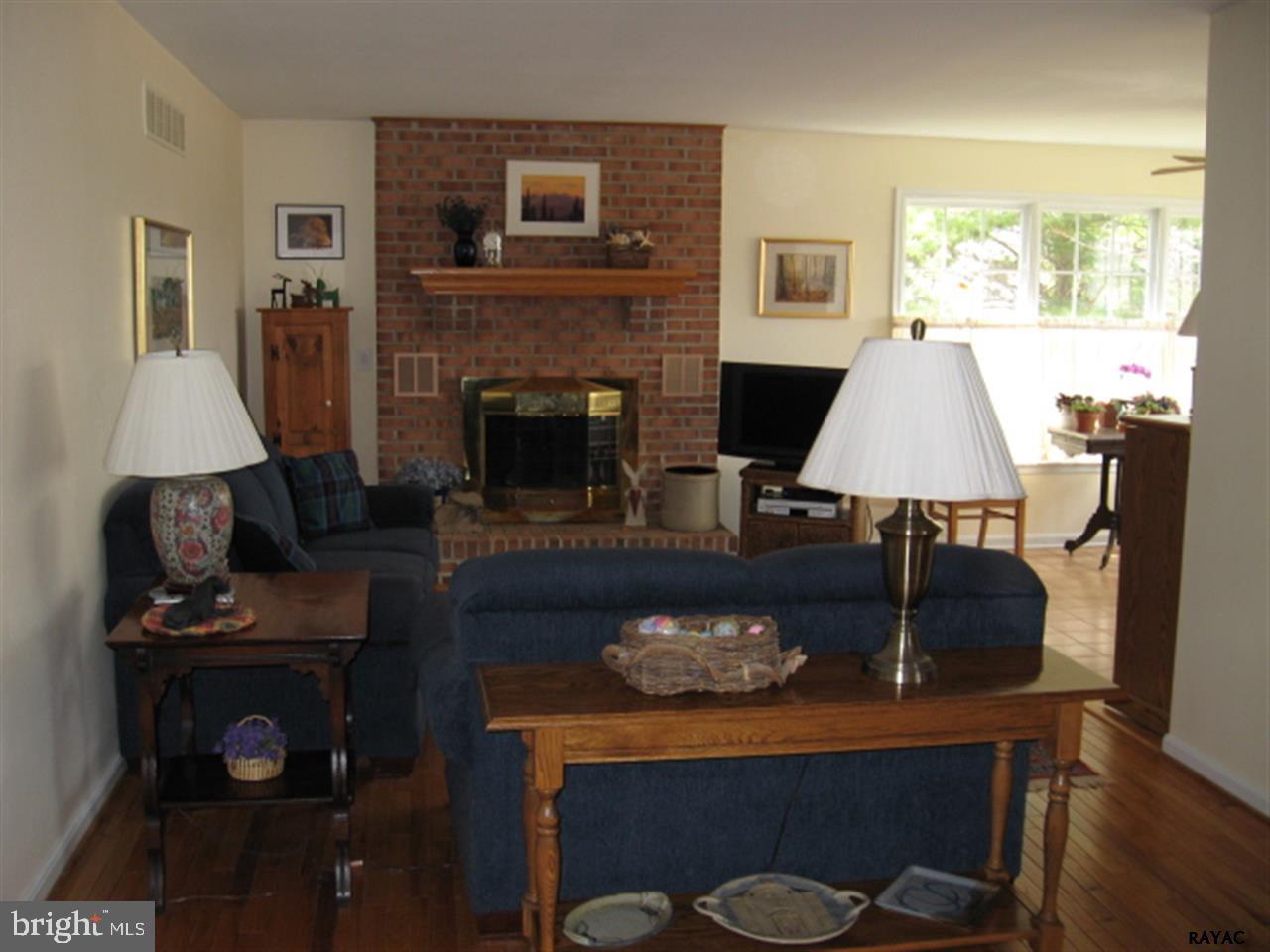 STONE RIDGE - Residential